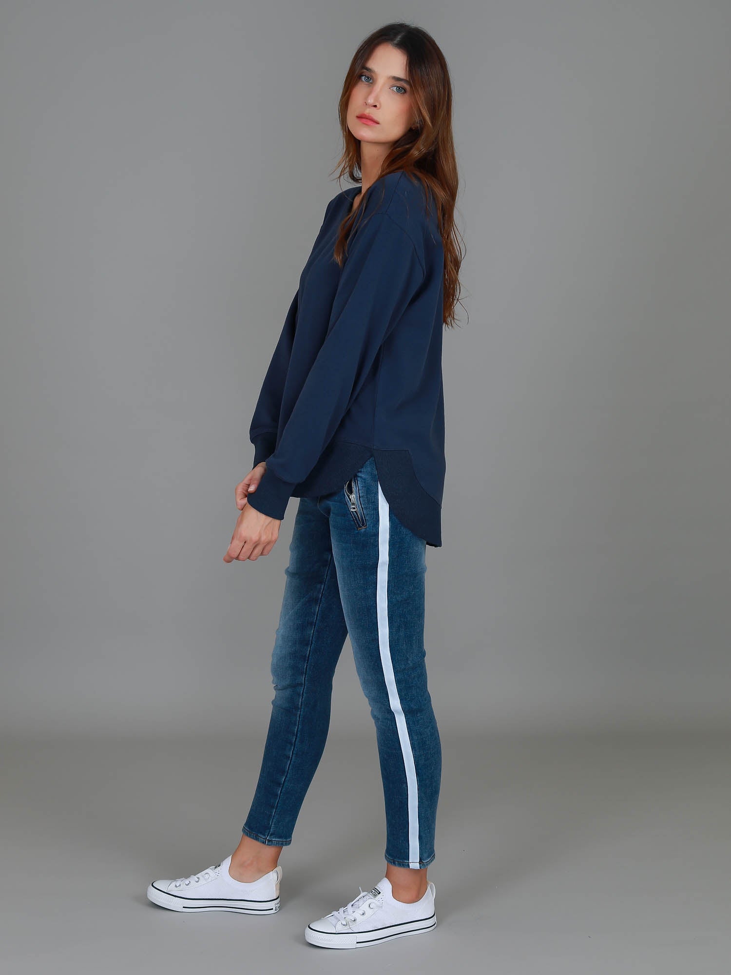 dressy sweatshirt #color_navy