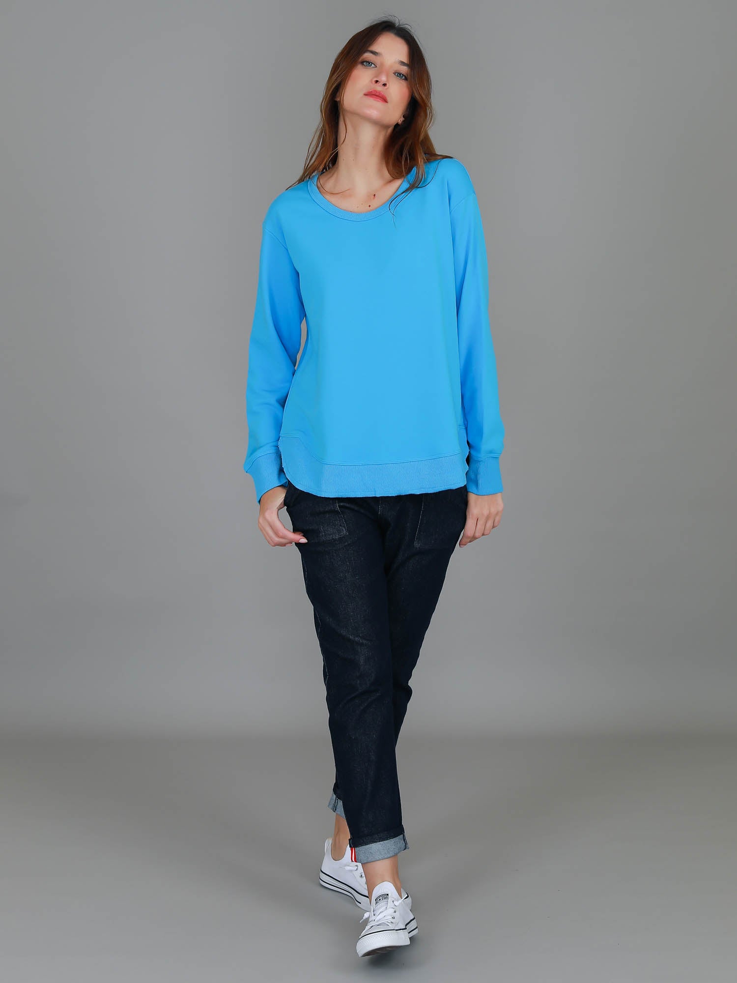 sky blue sweater #color_french blue