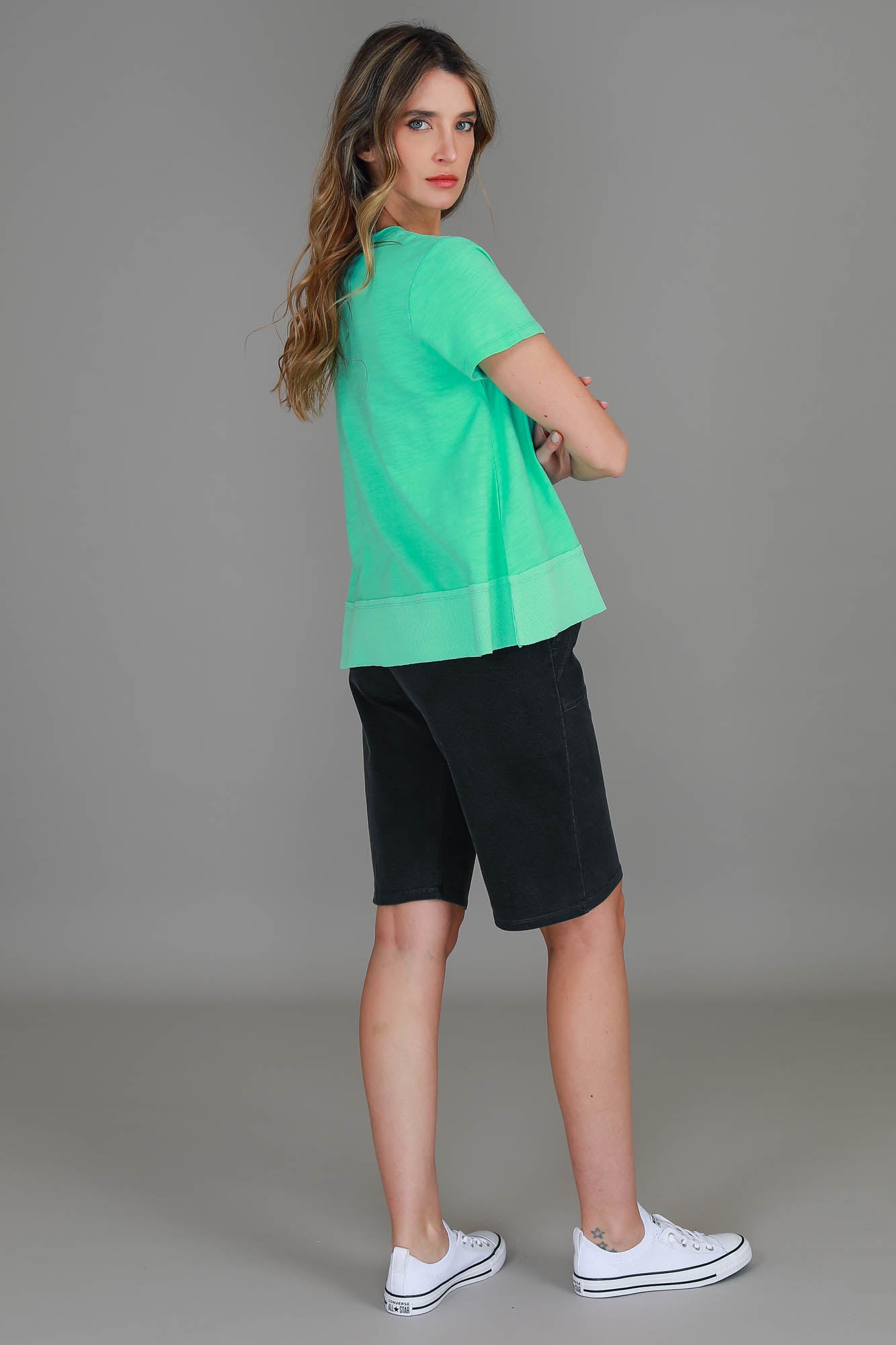green sleeveless top #color_jelly mint