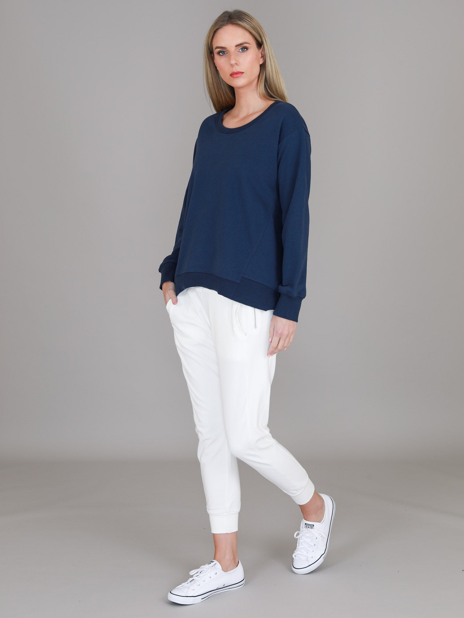 plain womens sweatshirt #color_indigo