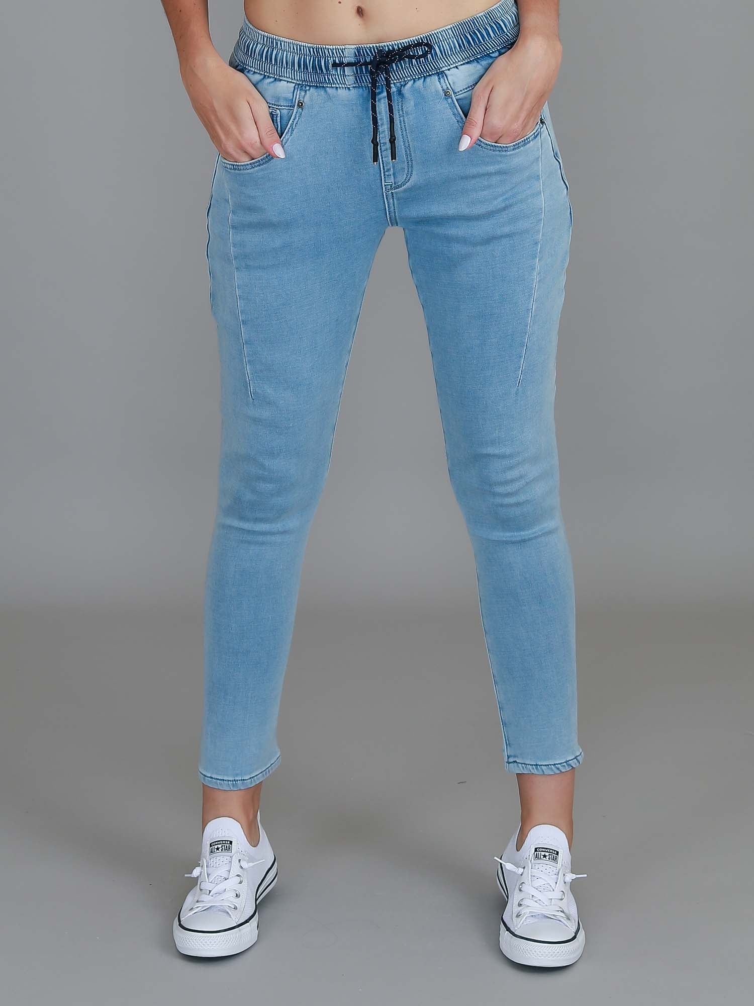 jean sweatpants #color_ice blue