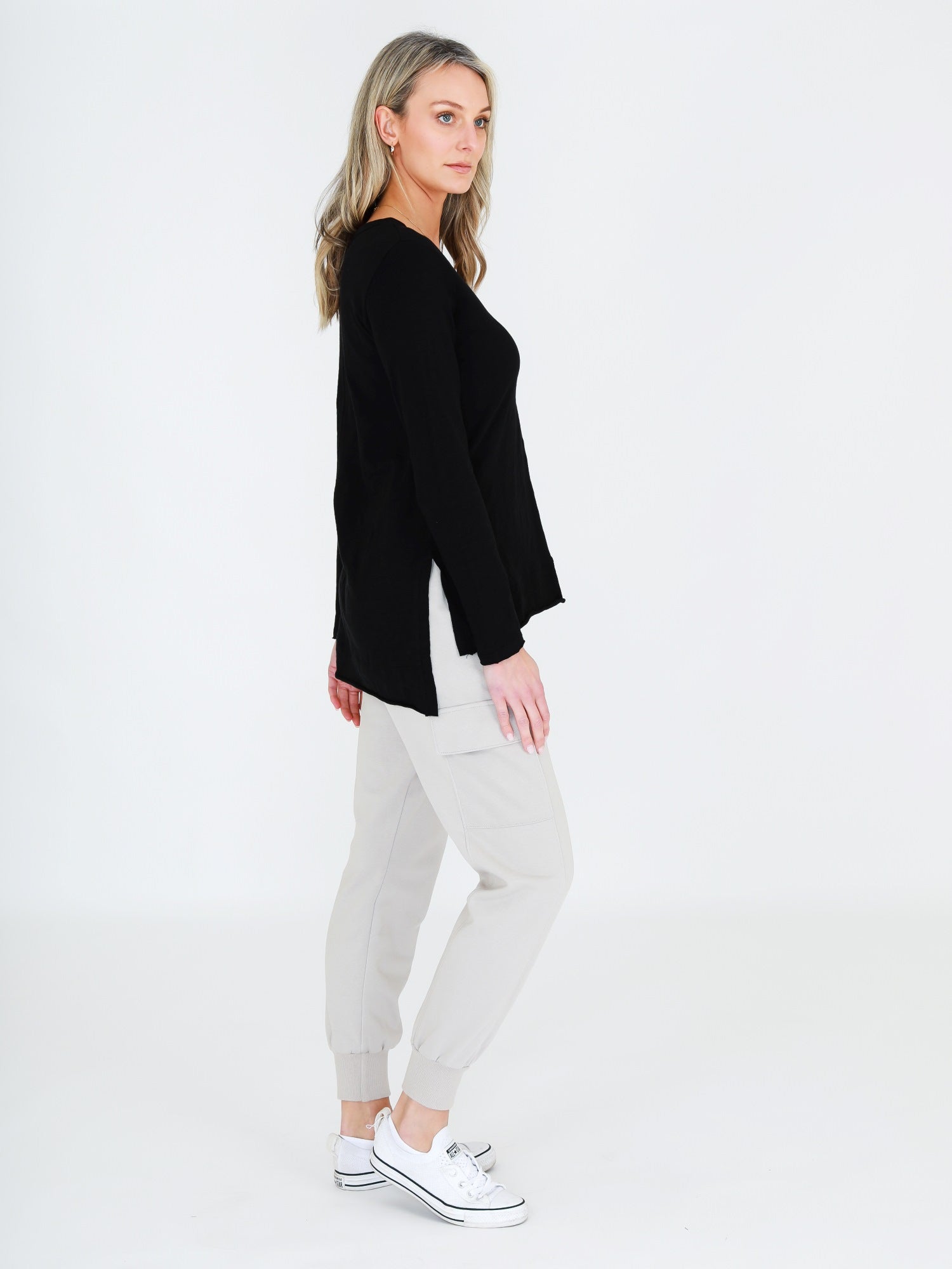 long sleeve black t shirt #color_black