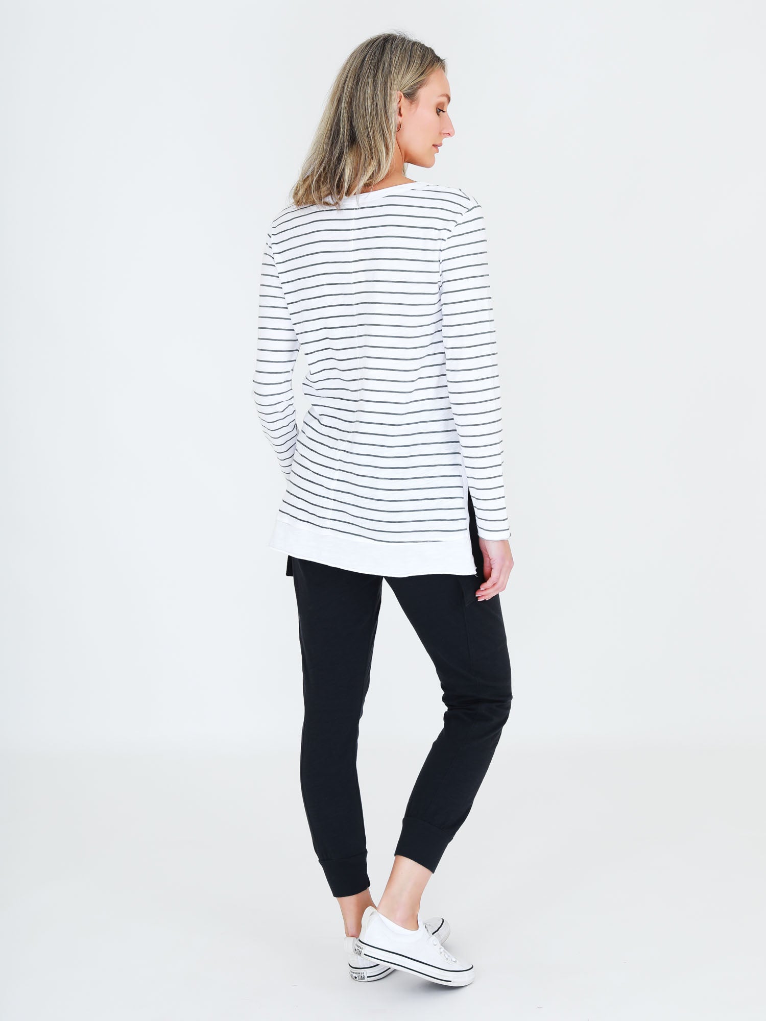 #color_stripe