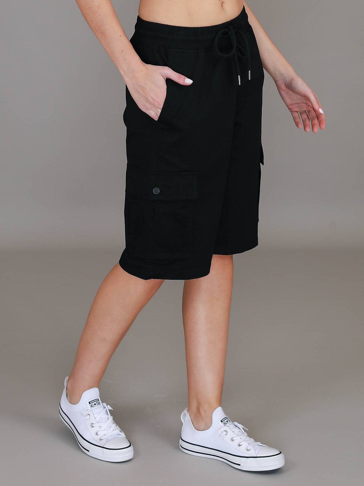 cotton black cargo shorts #color_black