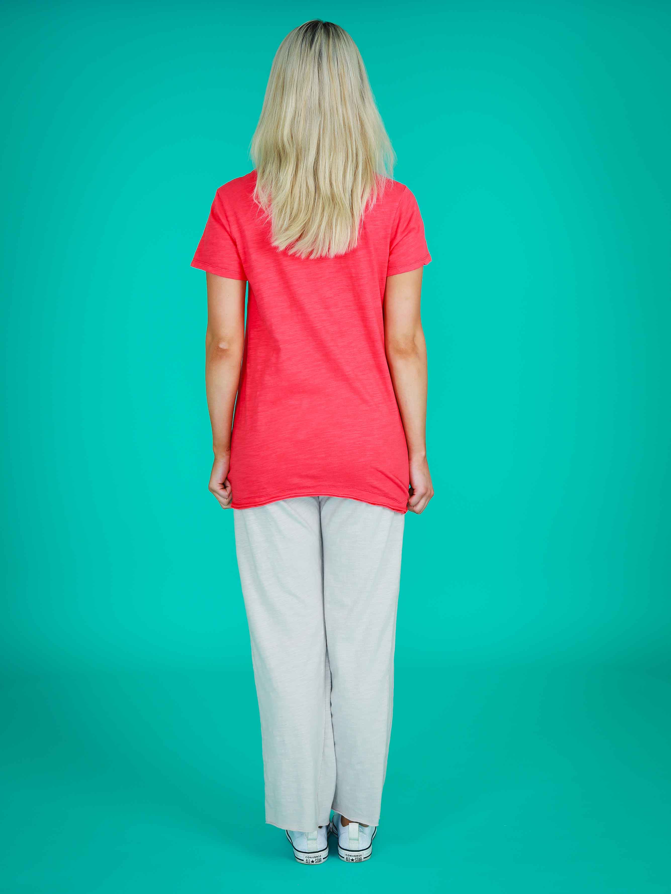 womens red t shirt #color_lipstick