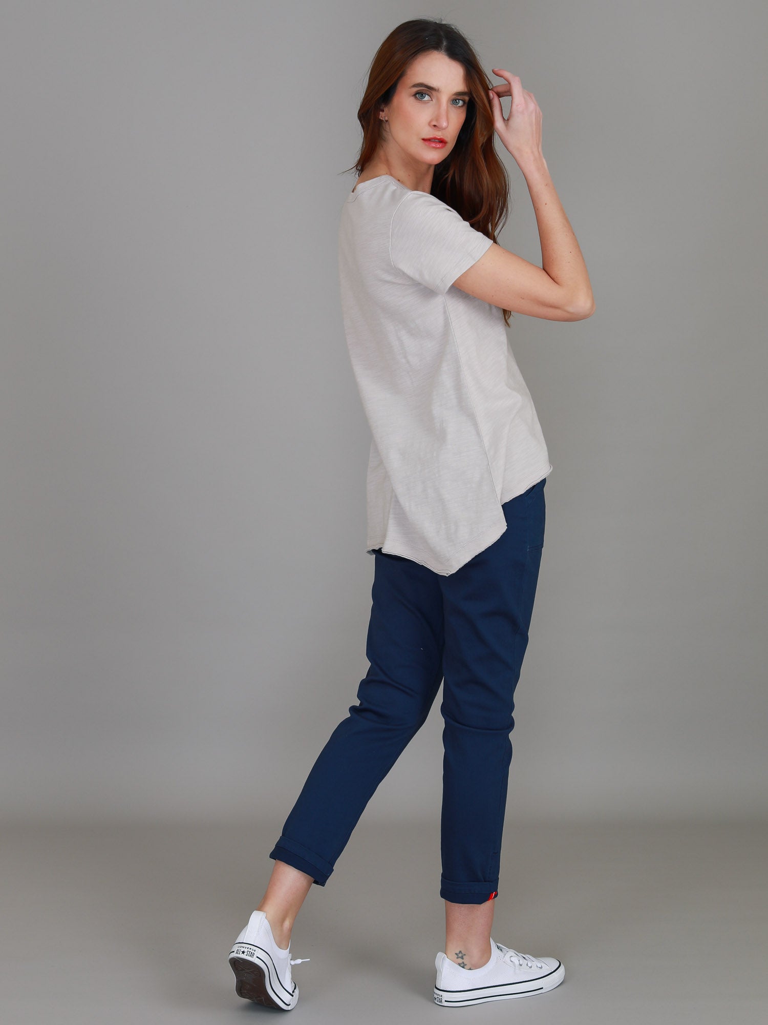 v-neck tees #color_angora