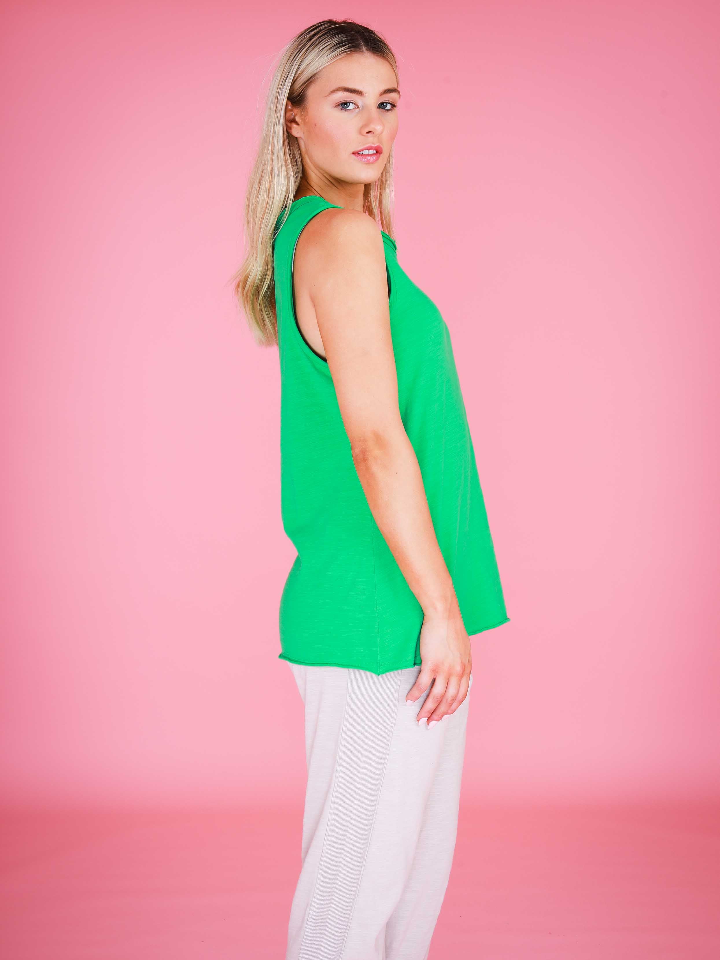 emerald green tops australia #color_peppermint