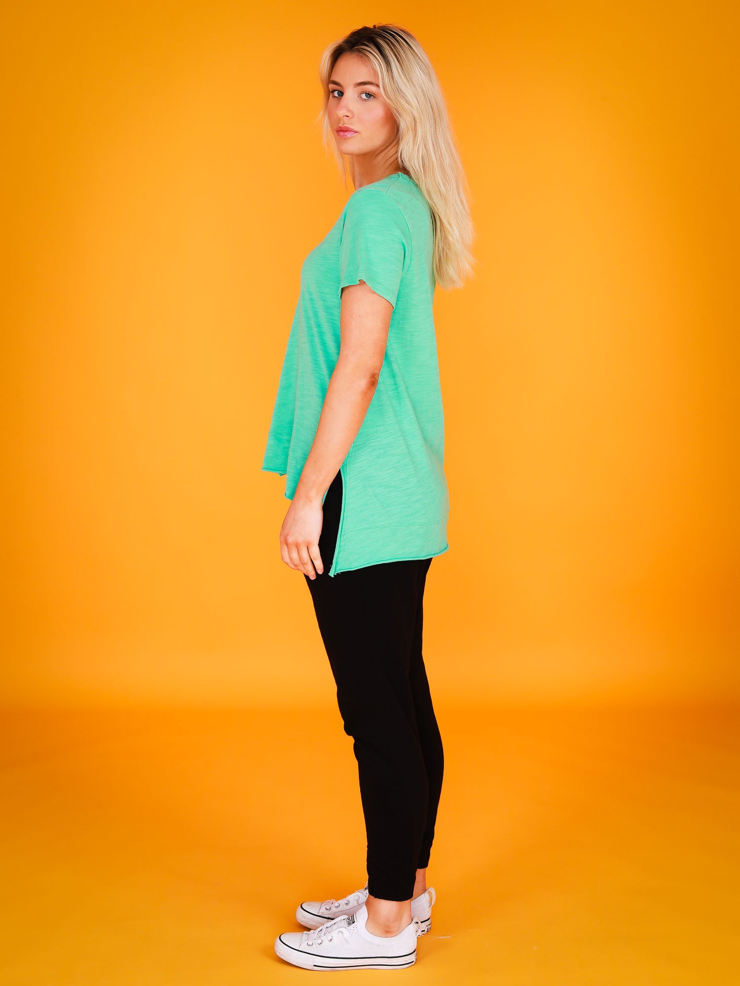 green t-shirt womens #color_marine