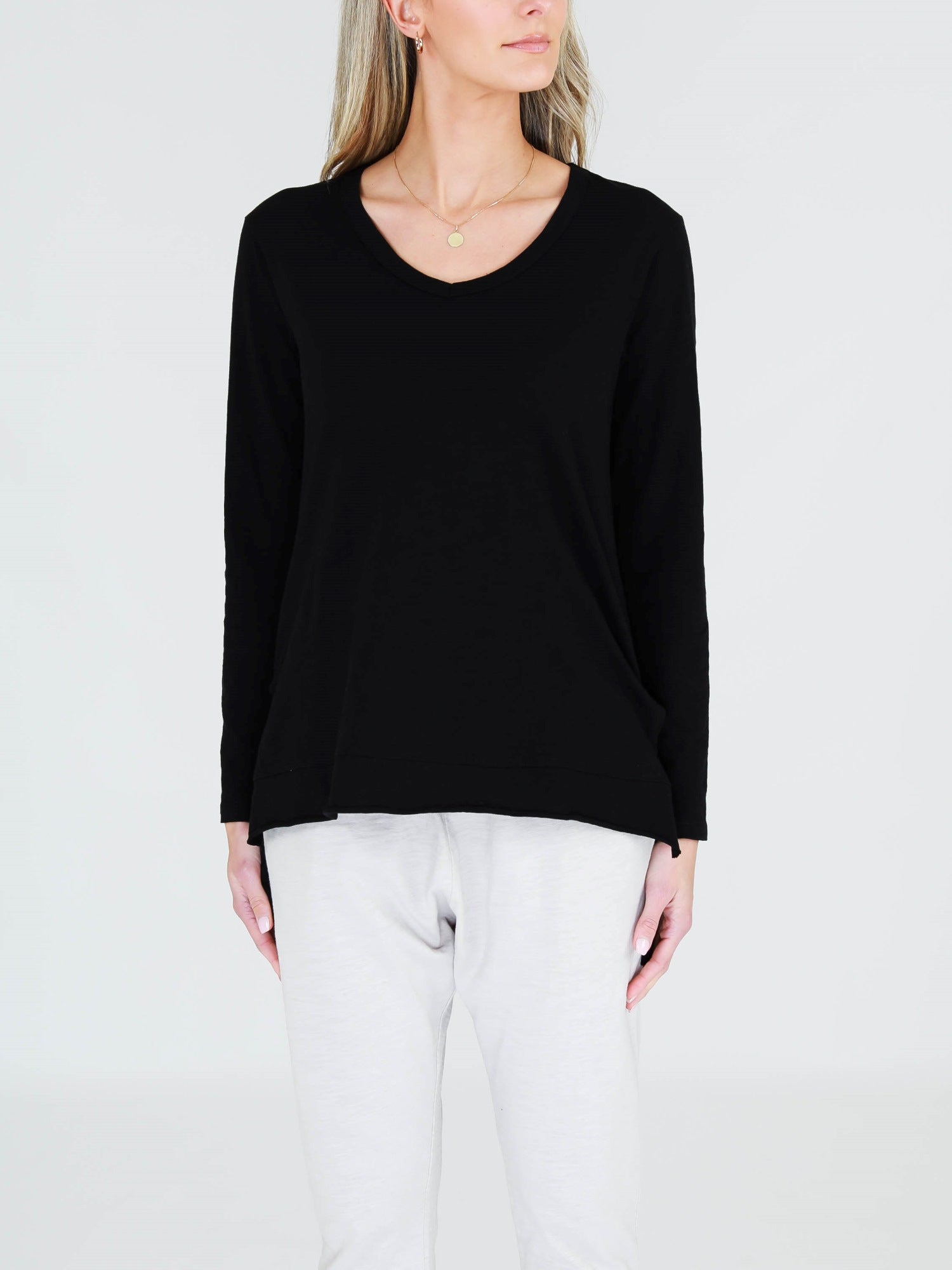 best travel clothes for women #color_black