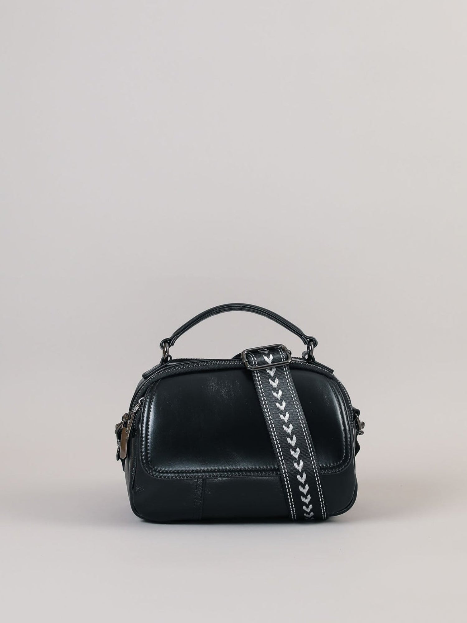 crossbody leather bag #color_black