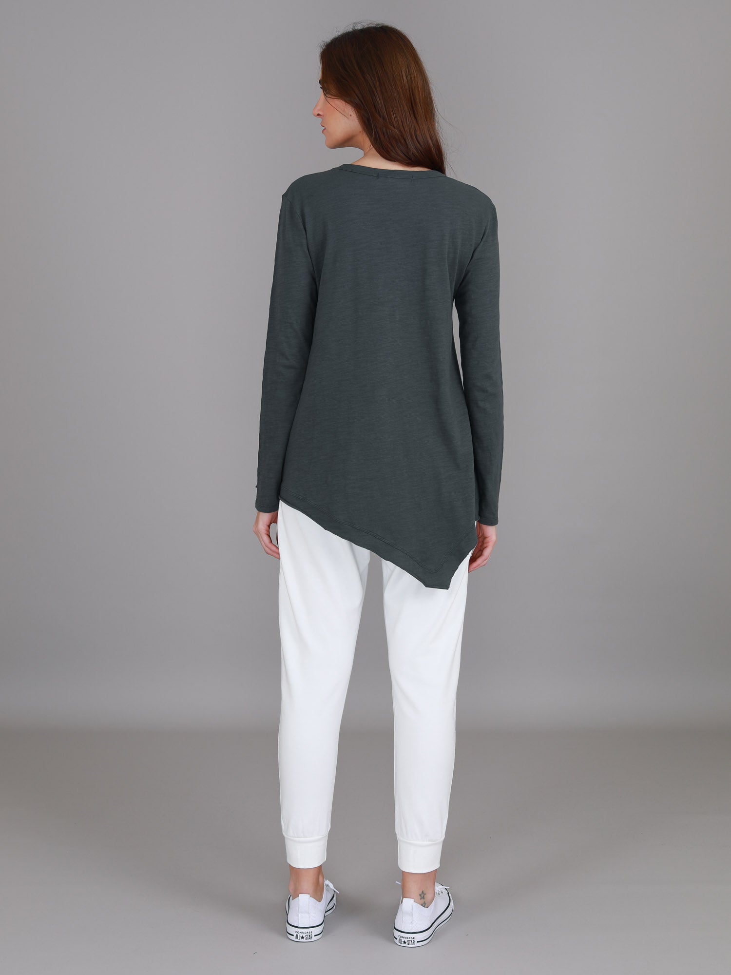 grey scoop neck long sleeve top #color_charcoal