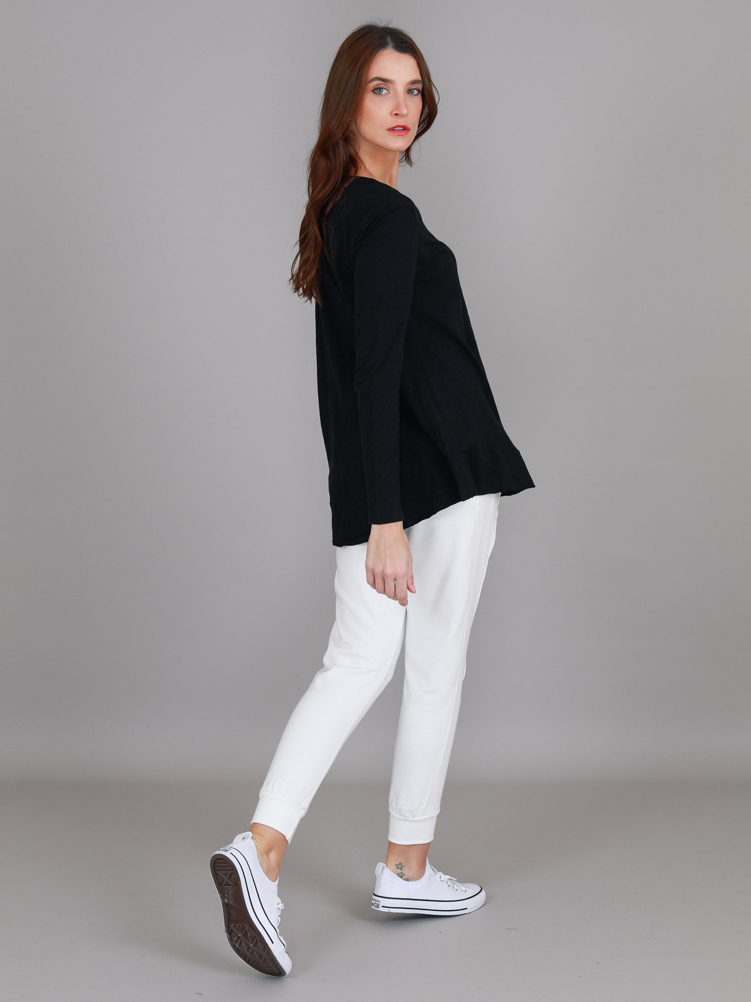 plain black tee #color_black