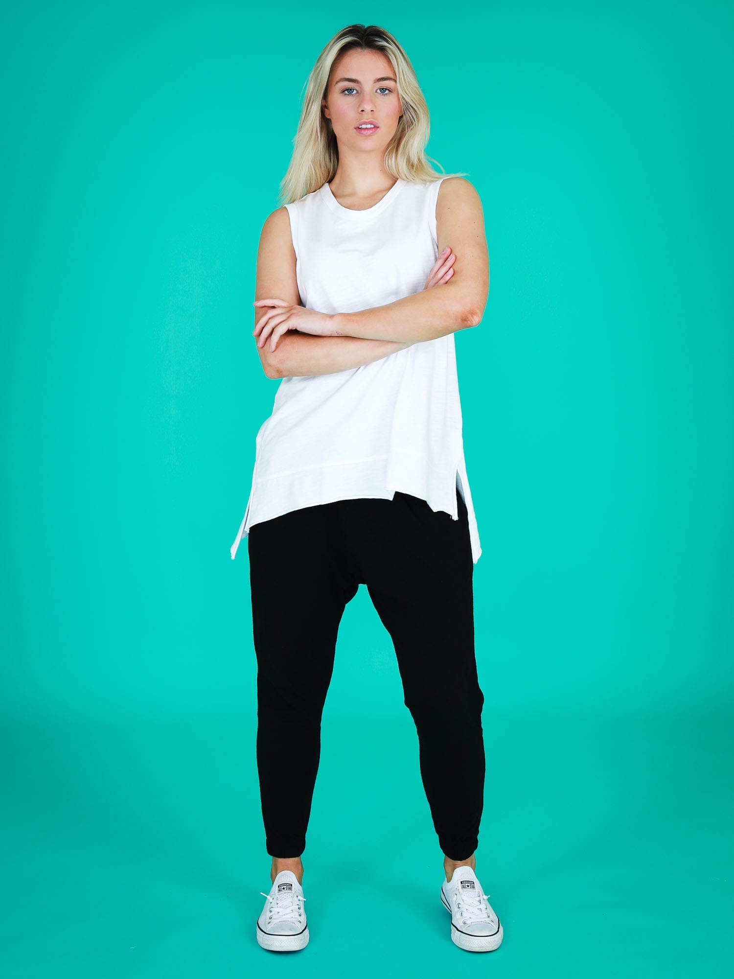 white tank #color_white