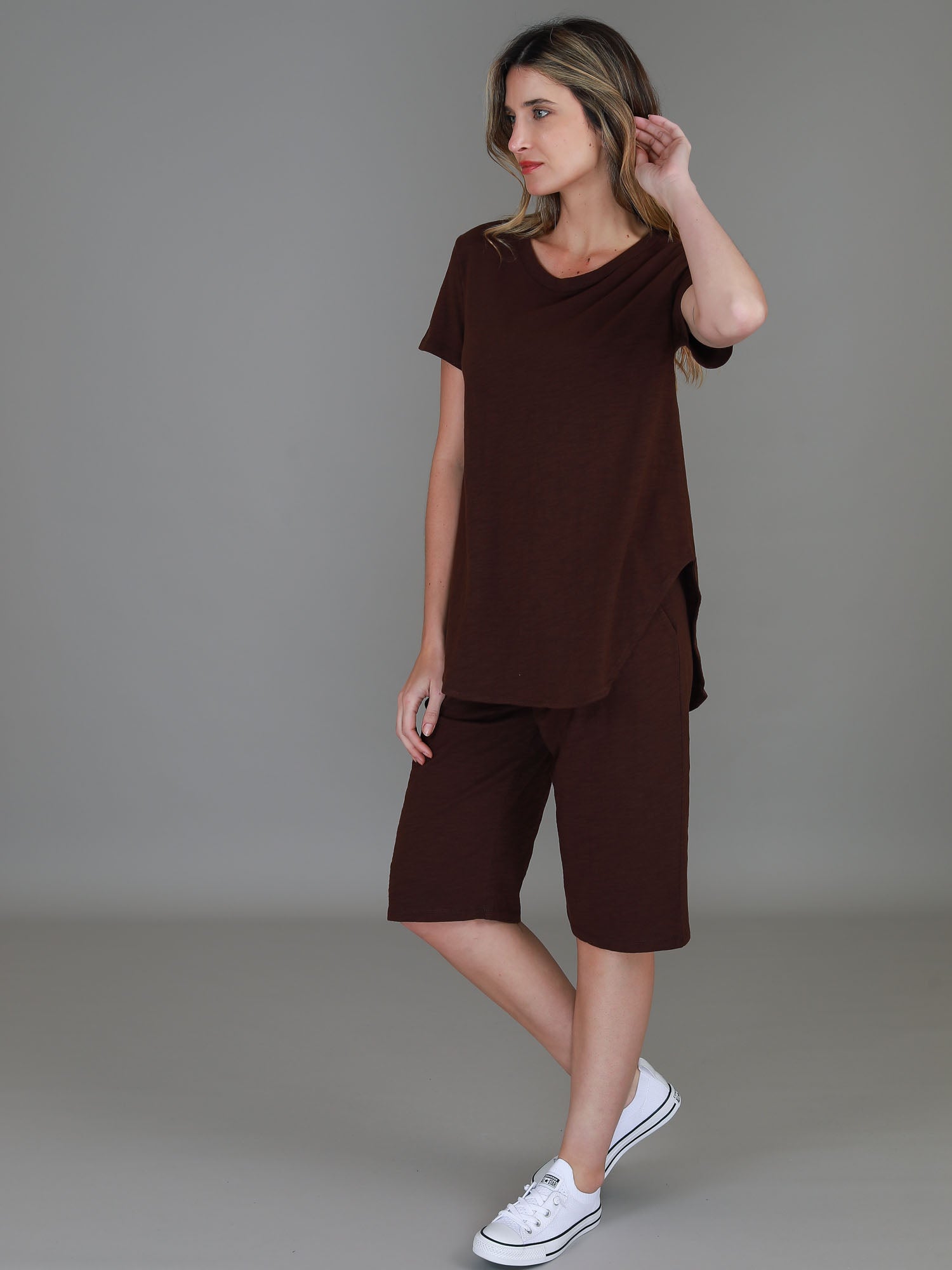 chocolate brown t-shirt women's #color_cocoa
