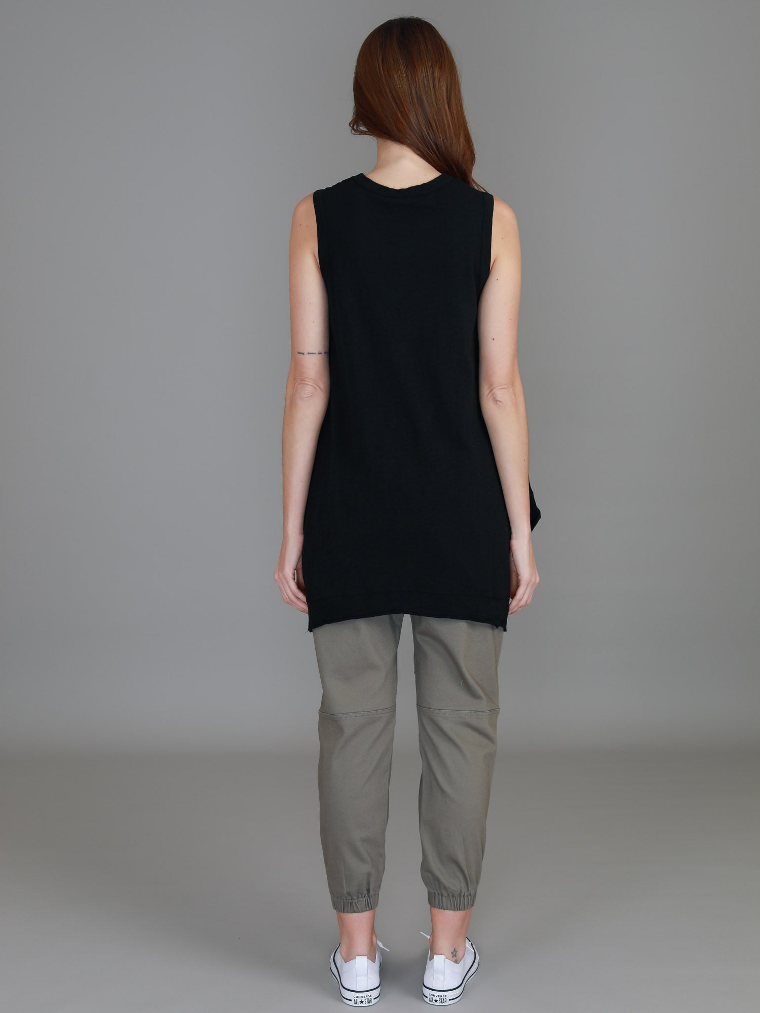 tops women #color_black