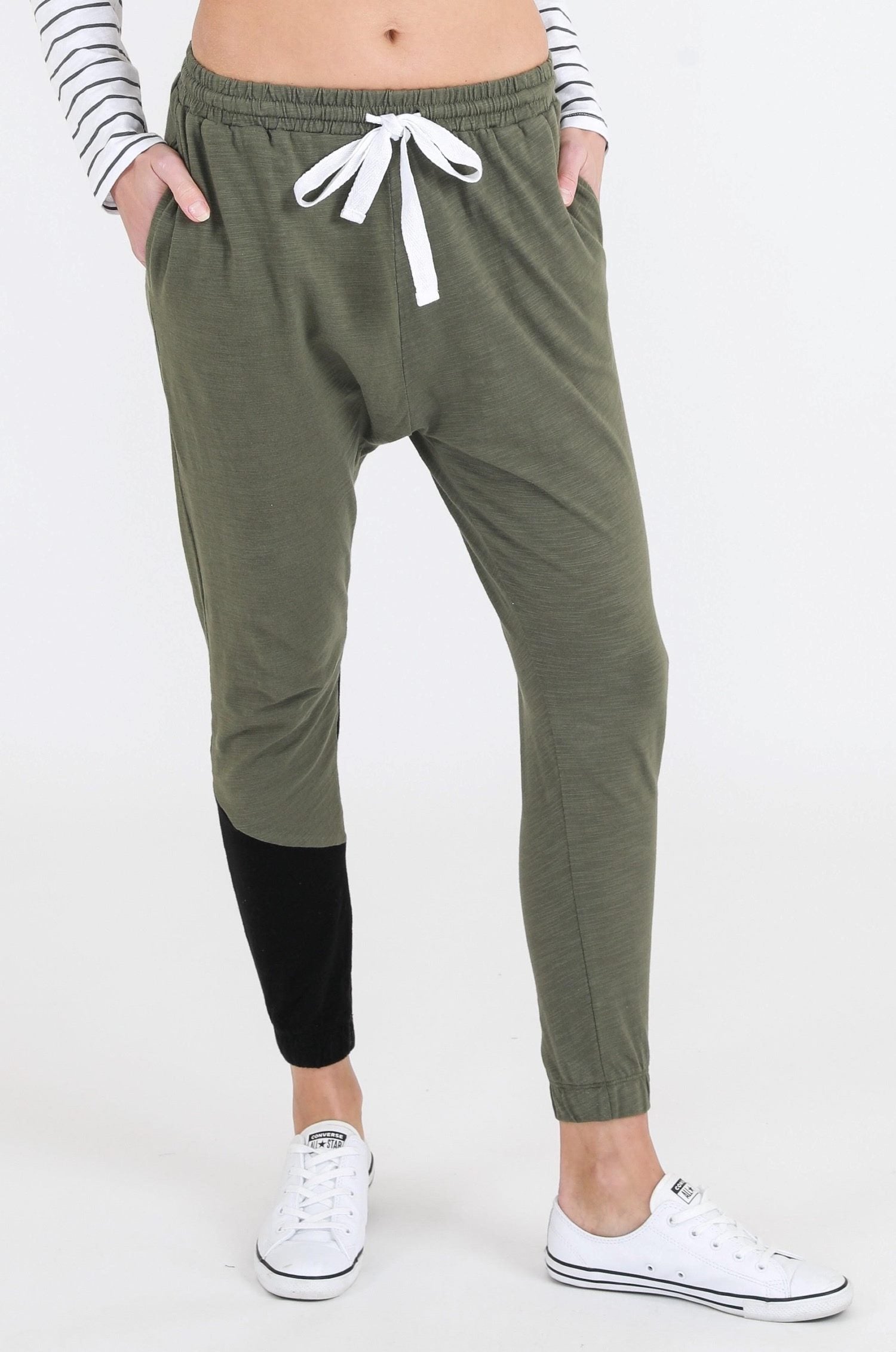 jogger style pants #color_khaki