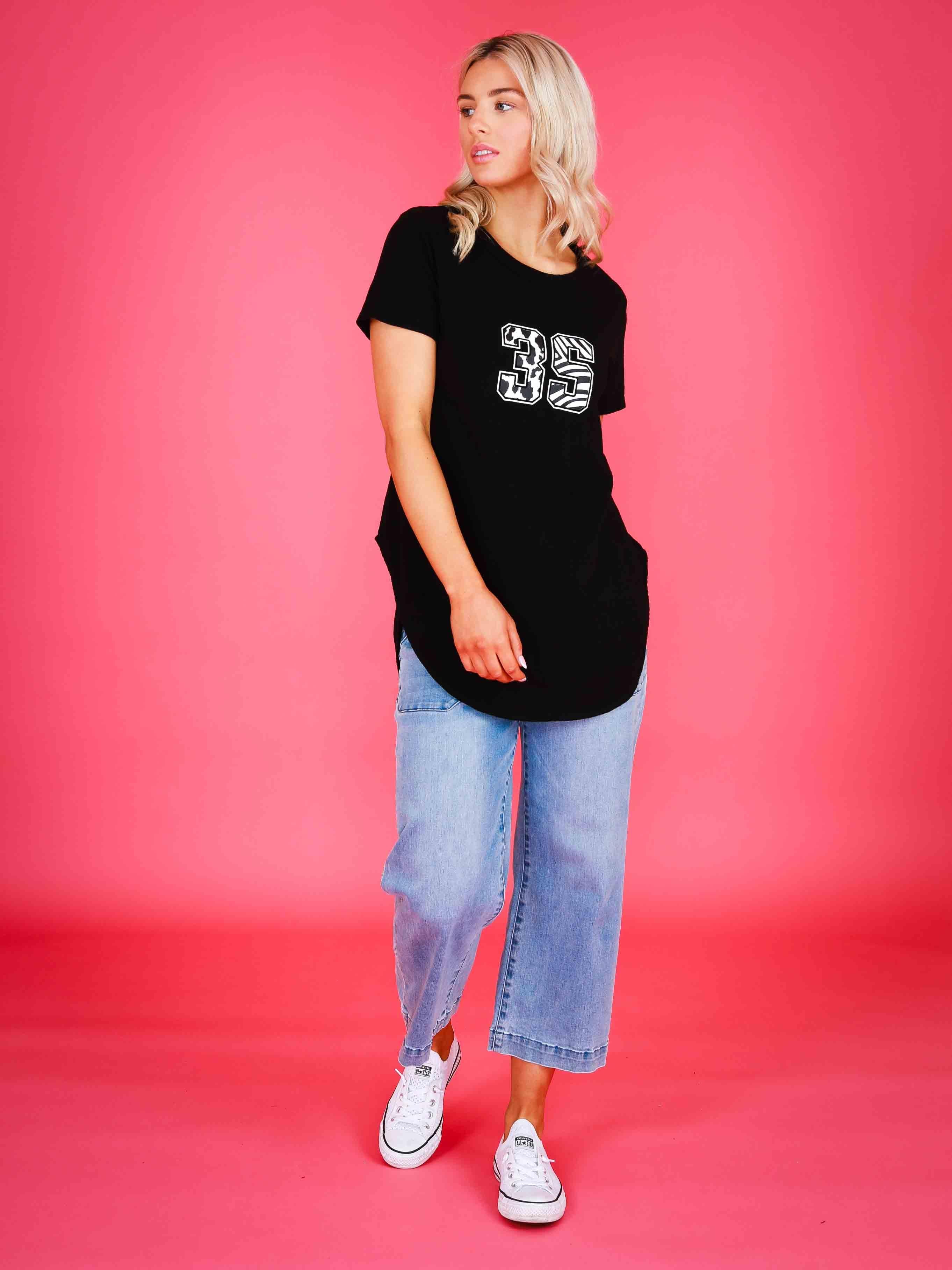 plain black tshirt #color_black