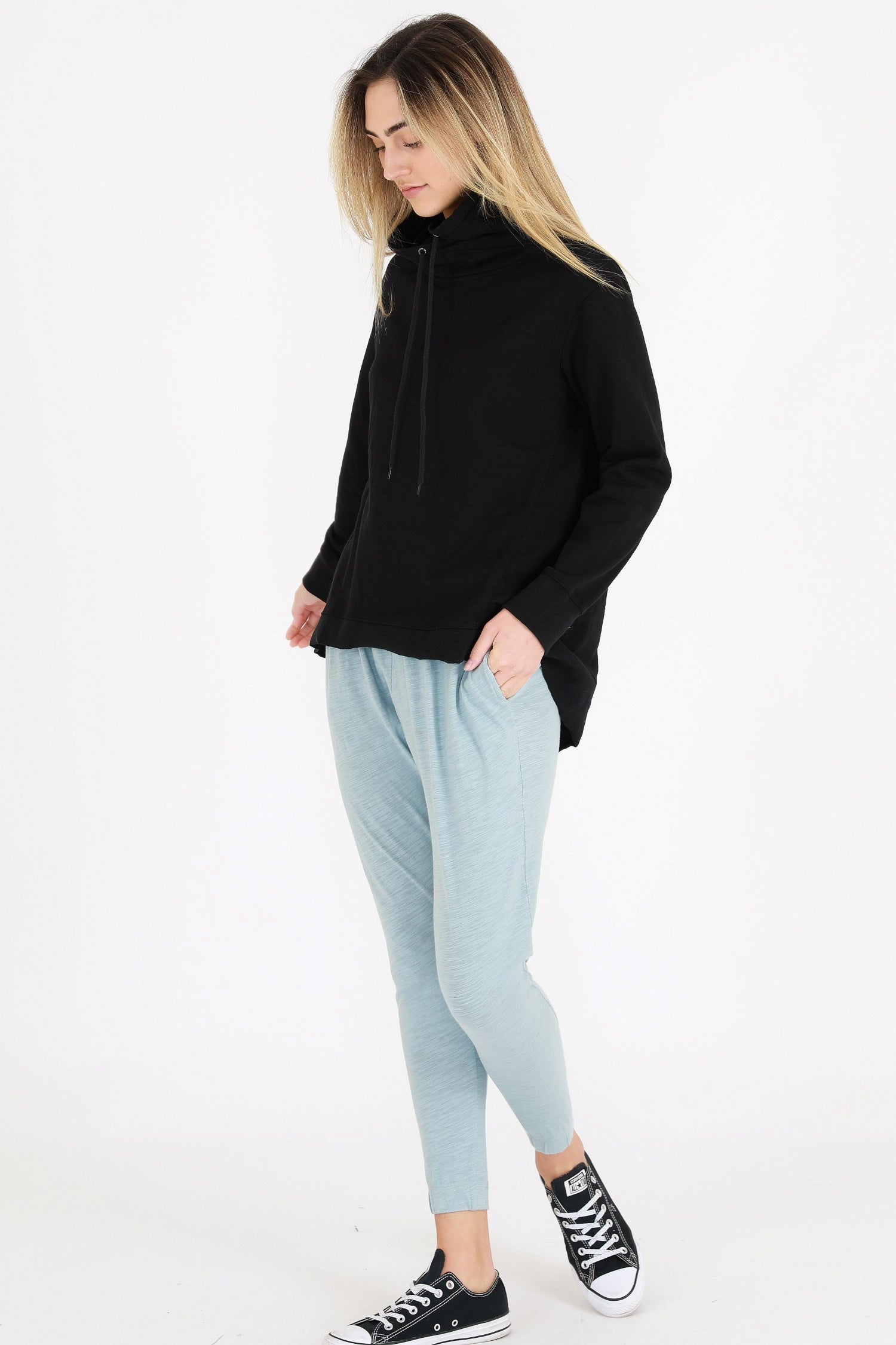 black hoodie women's #color_black