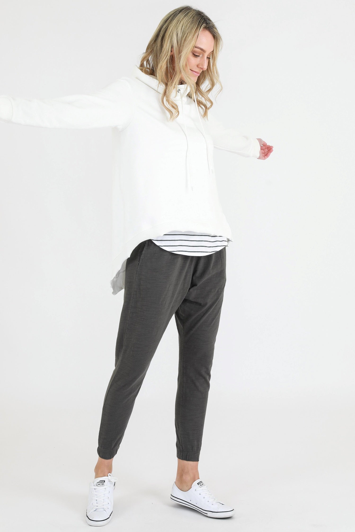 sweater white #color_white
