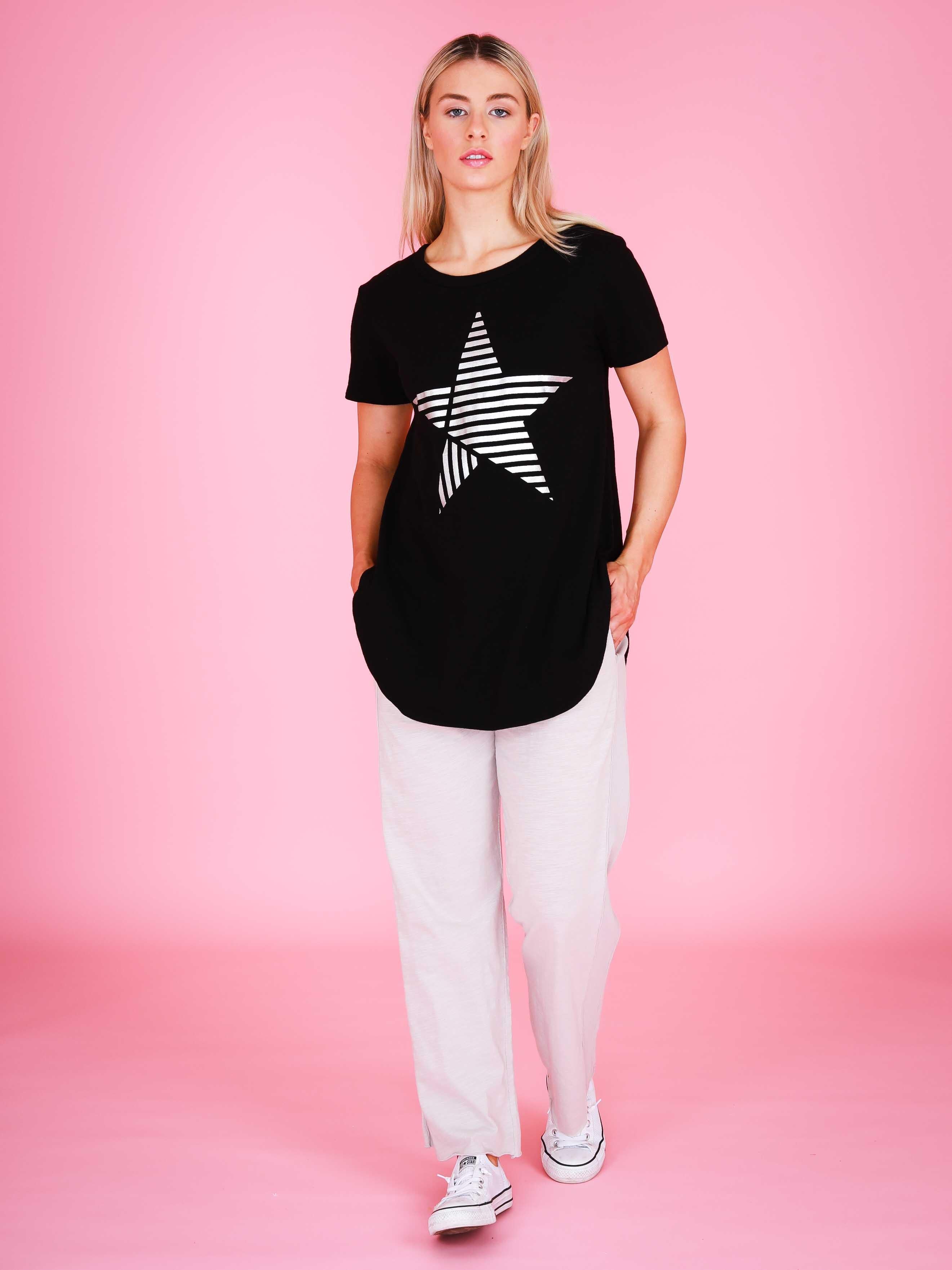longline curved hem t-shirt #color_black