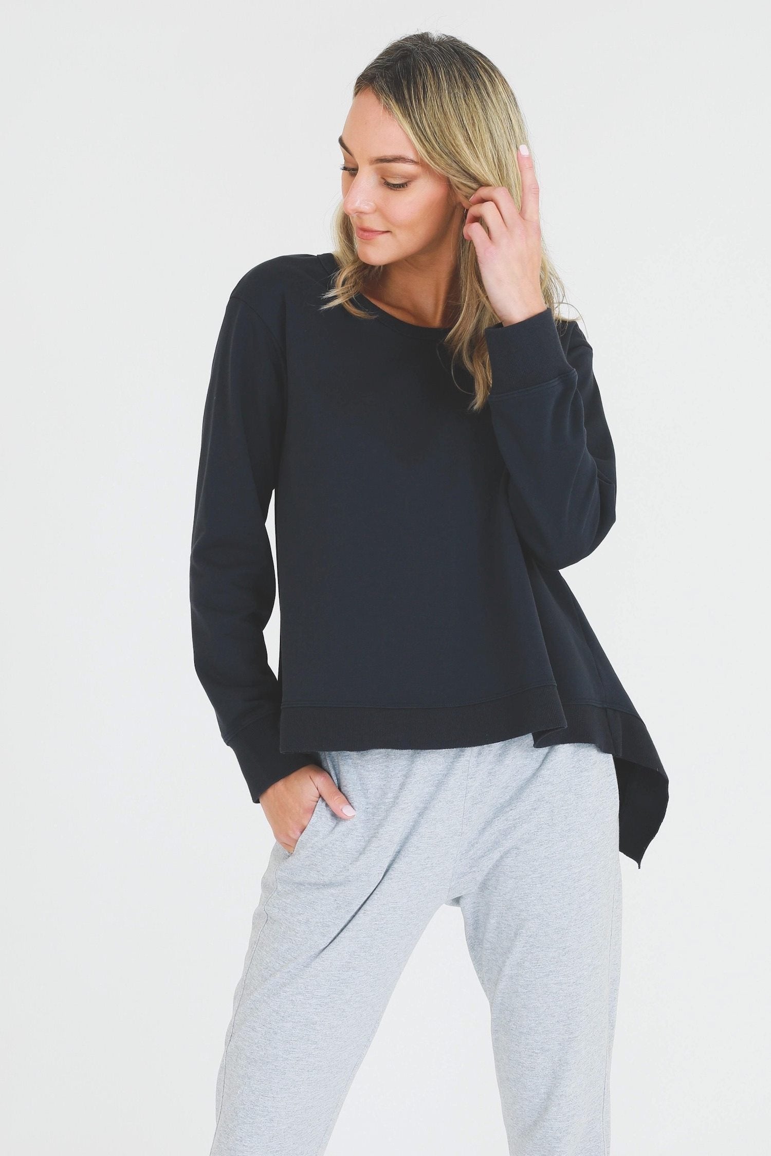 navy top #color_ink
