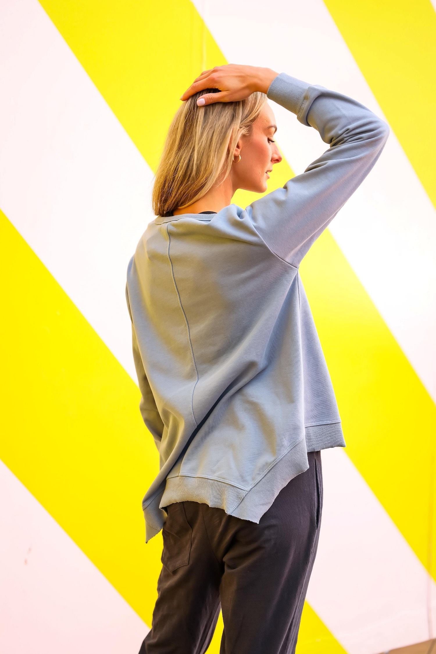 long sleeve blue top #color_misty blue