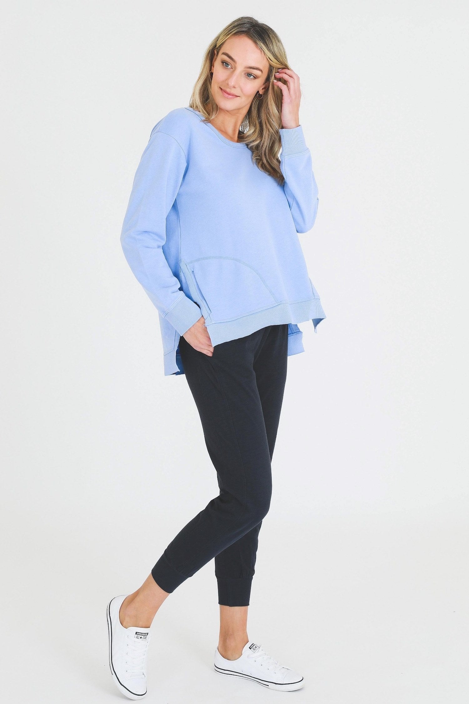 Sweatshirt and Sweatpants #color_arctic blue