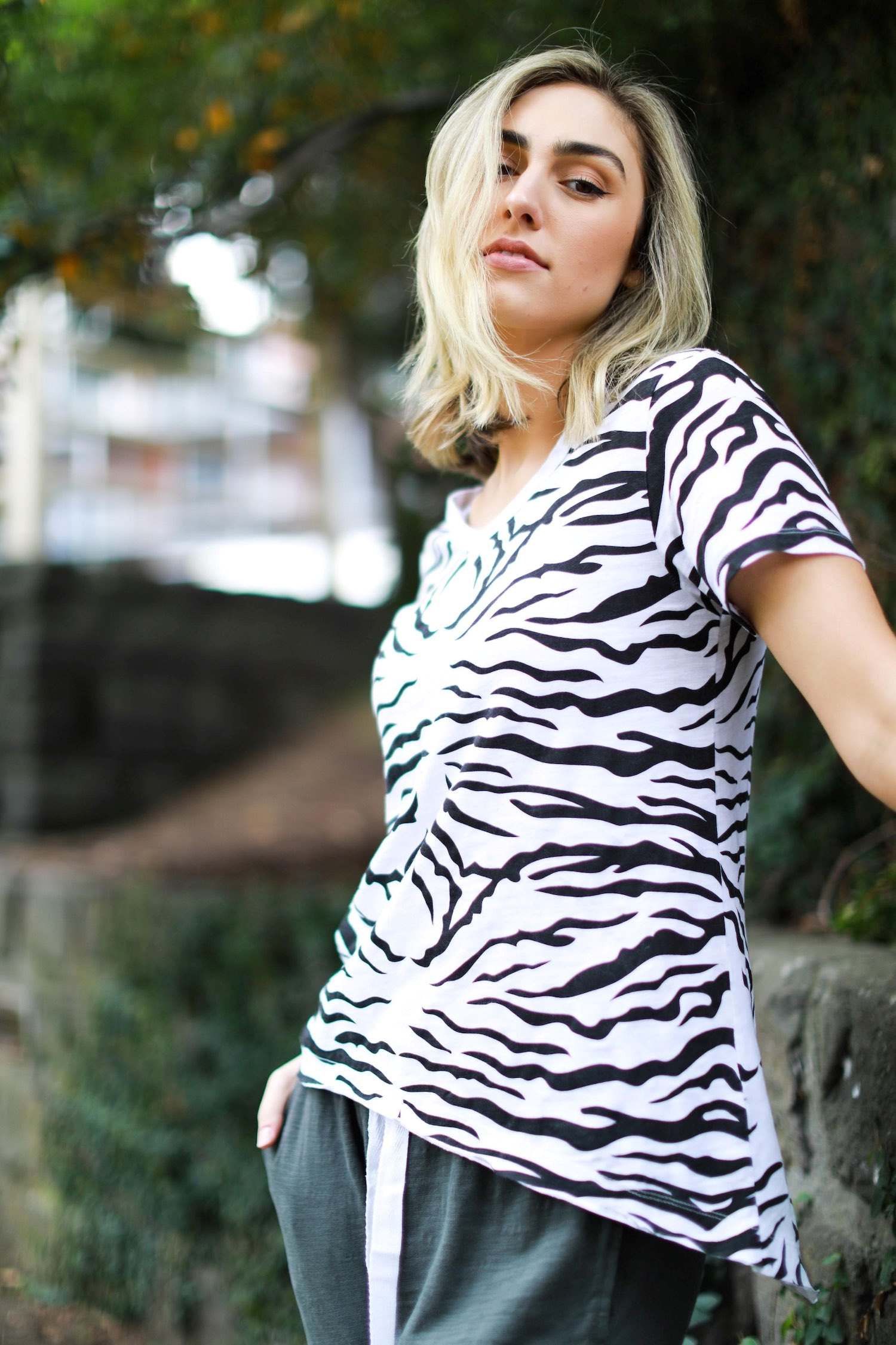 Black and White Graphic T Shirt #color_white