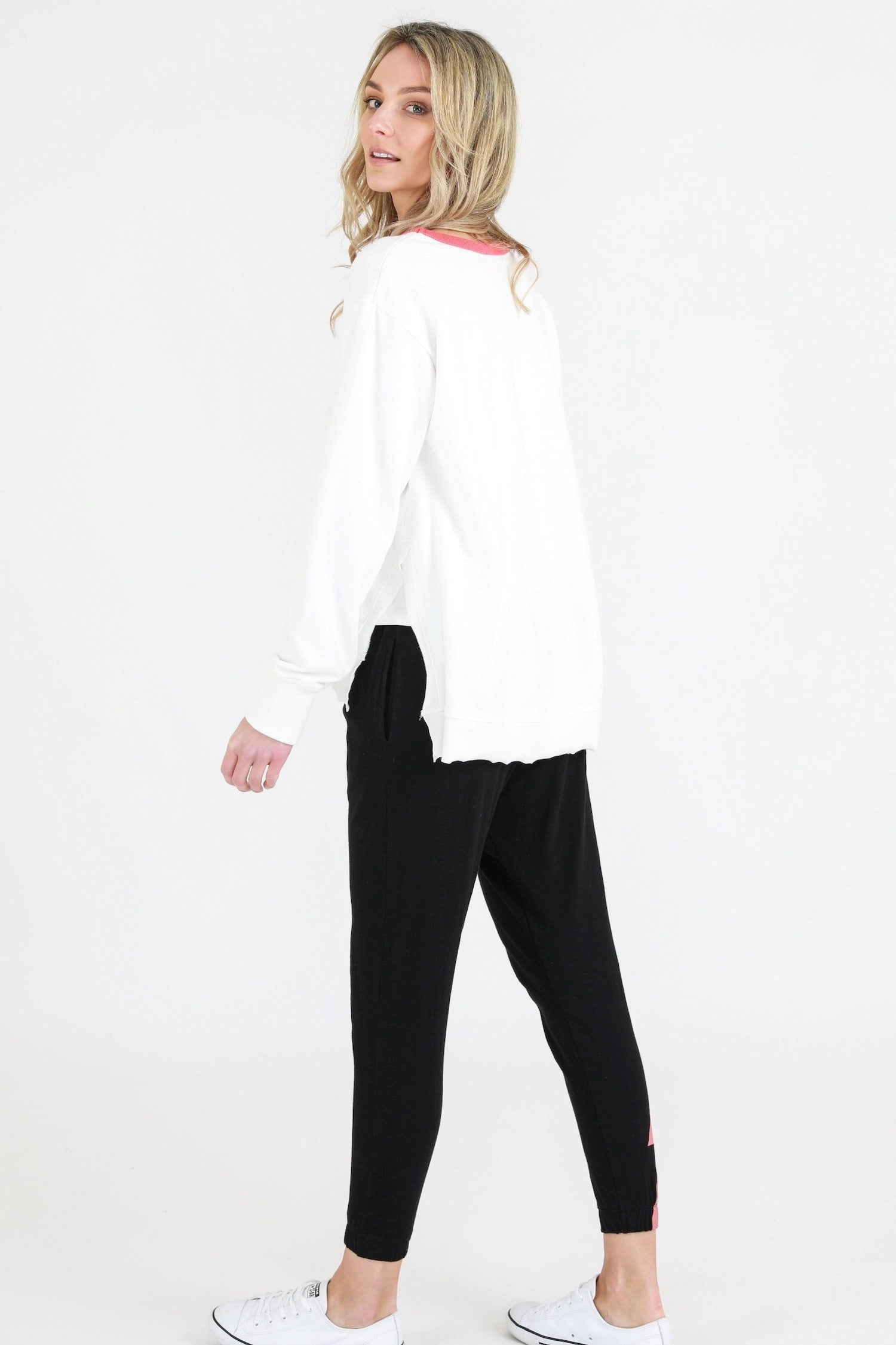 white crew #color_white