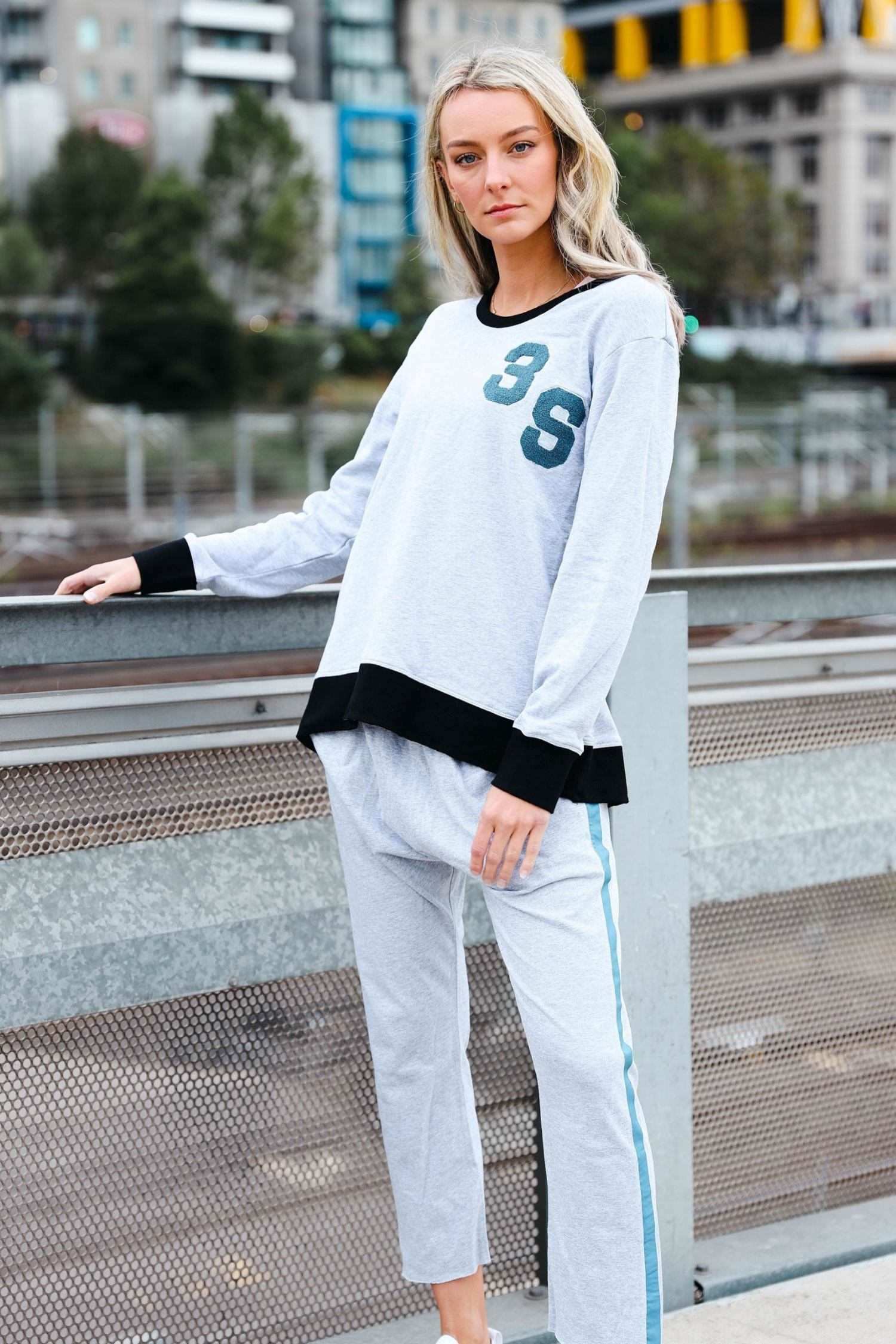 Chenille Sweatshirt #color_grey marle