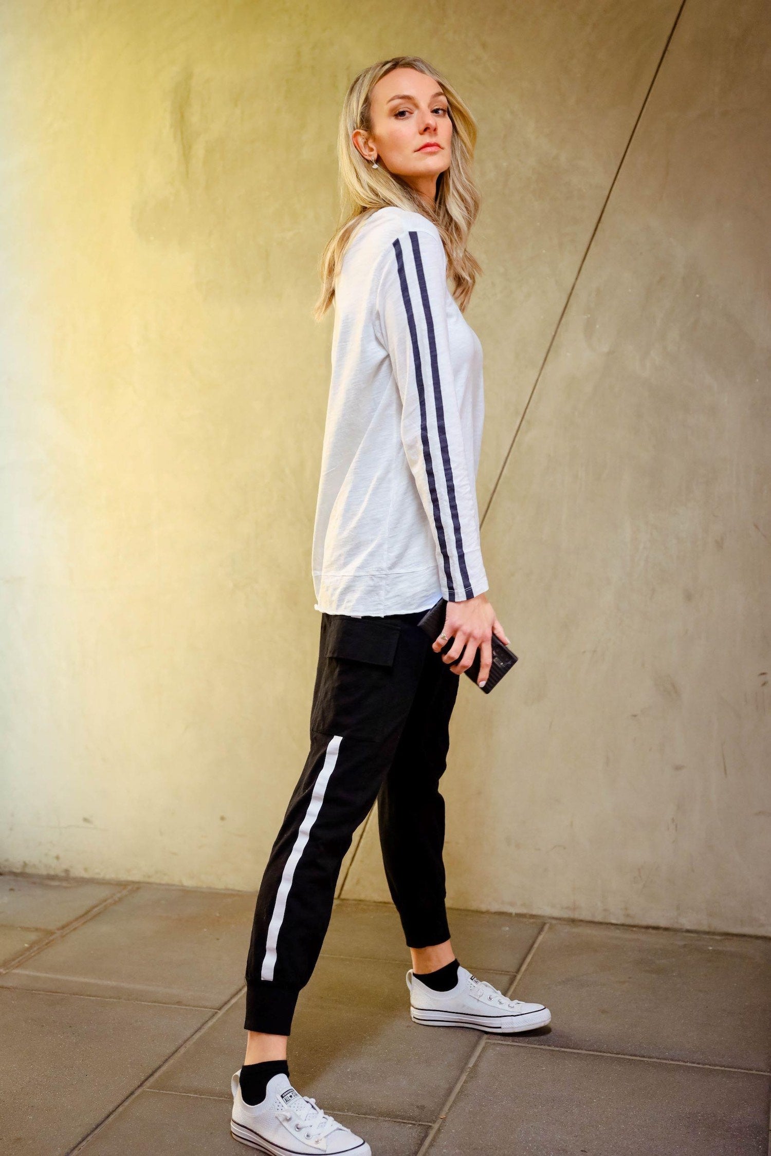 basic long sleeve tops #color_white