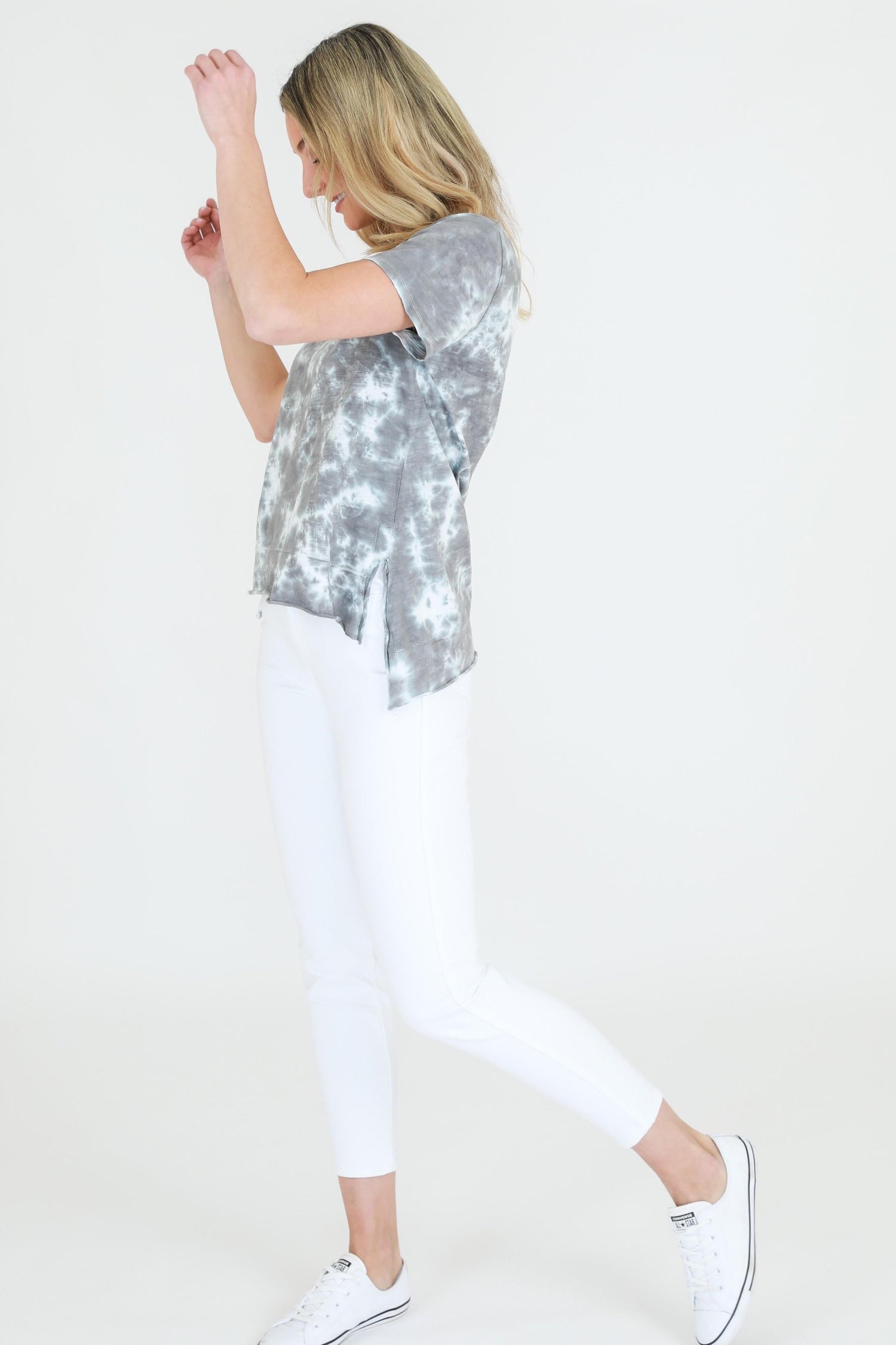 tie dye tops #color_tie dye grey