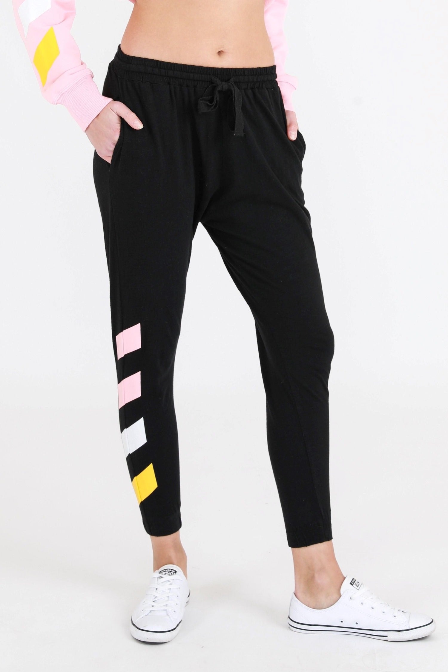 everyday joggers #color_black
