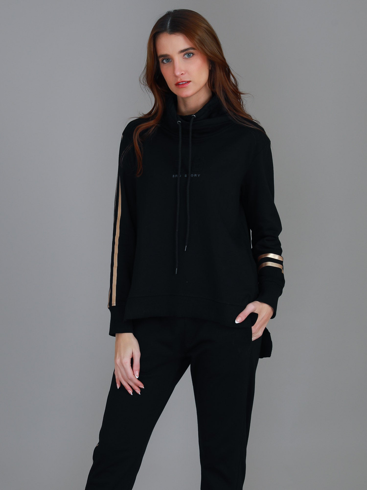 black hoodie women's #color_black