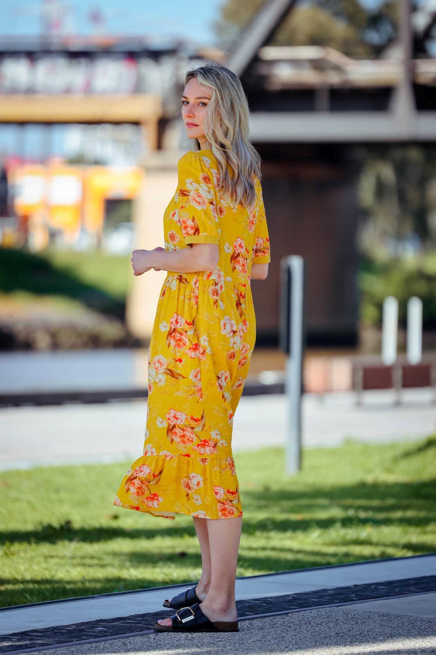 Floral yellow outlet midi dress