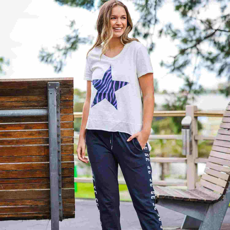 Sue Tiger Star White T Shirt size guide