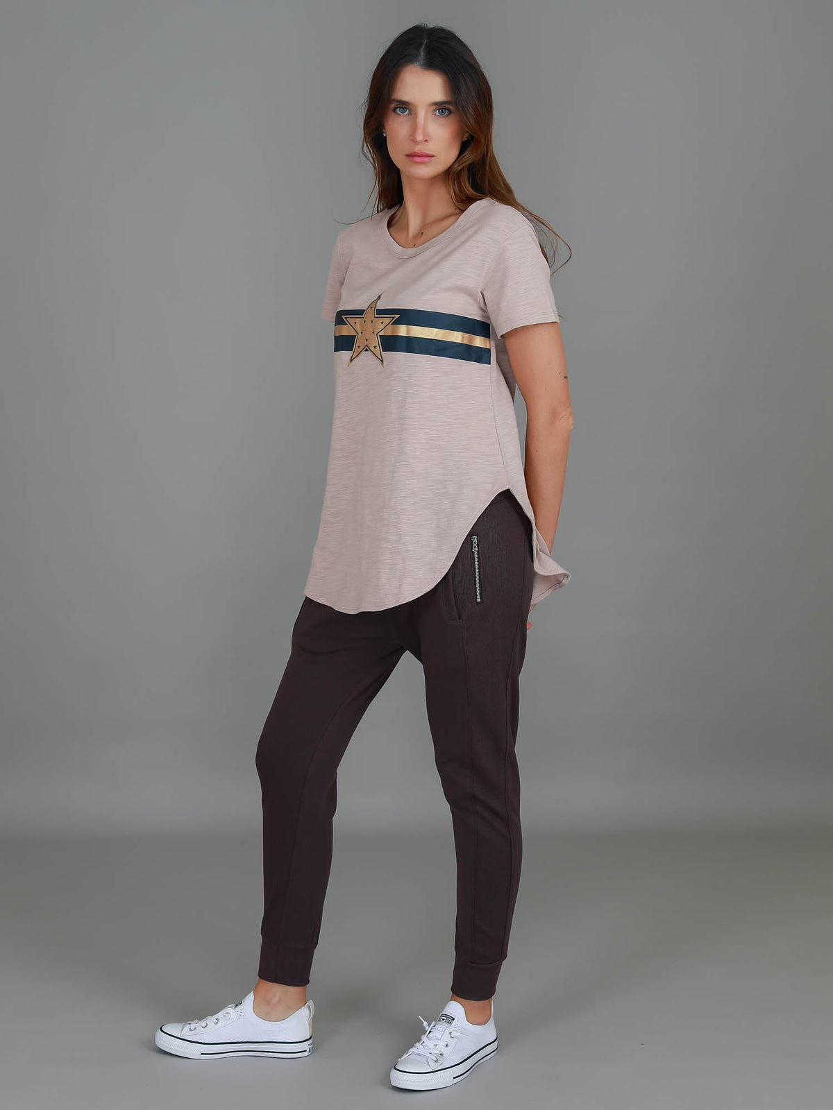 beige star stripe tee