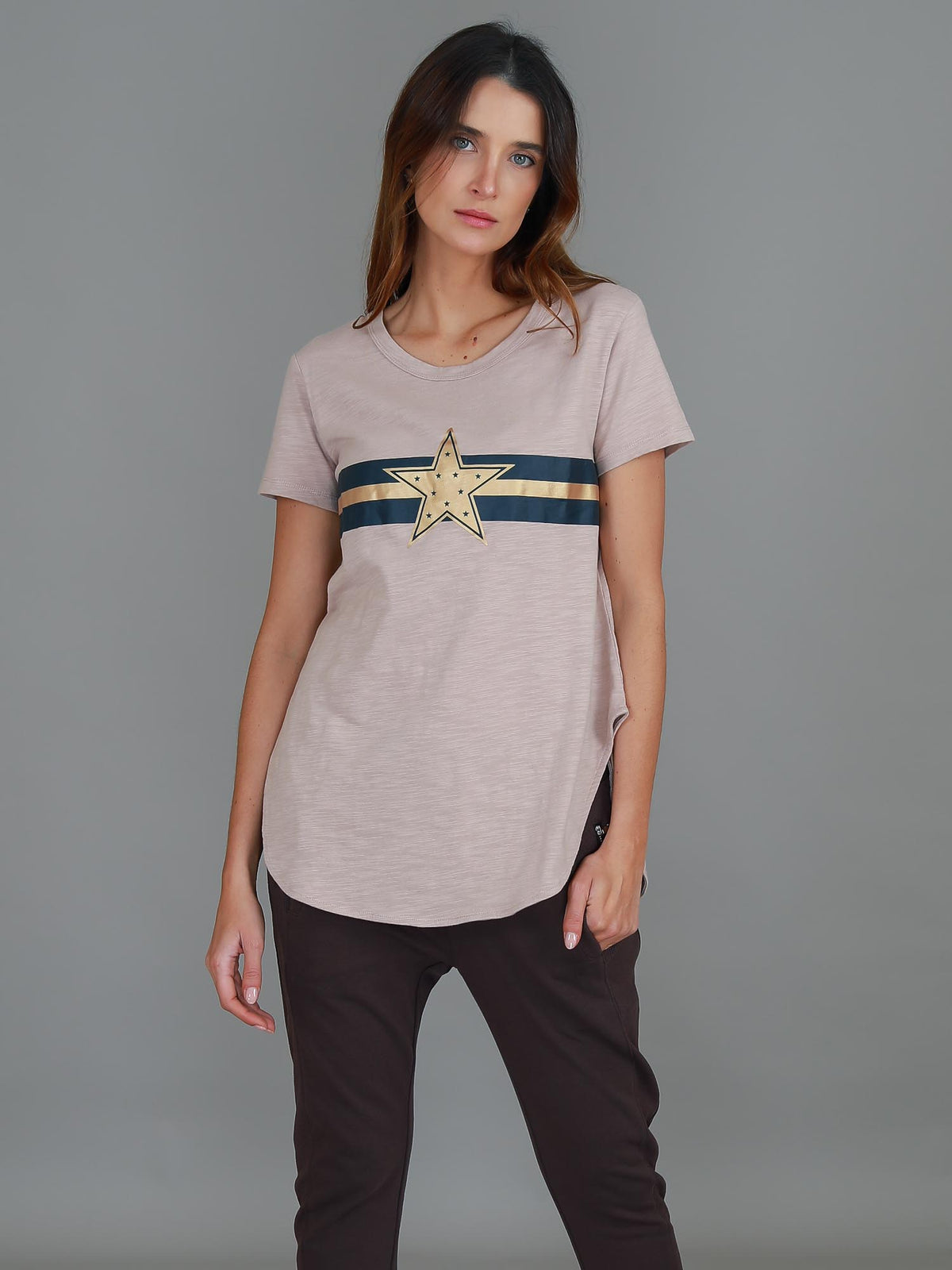beige gold star tee