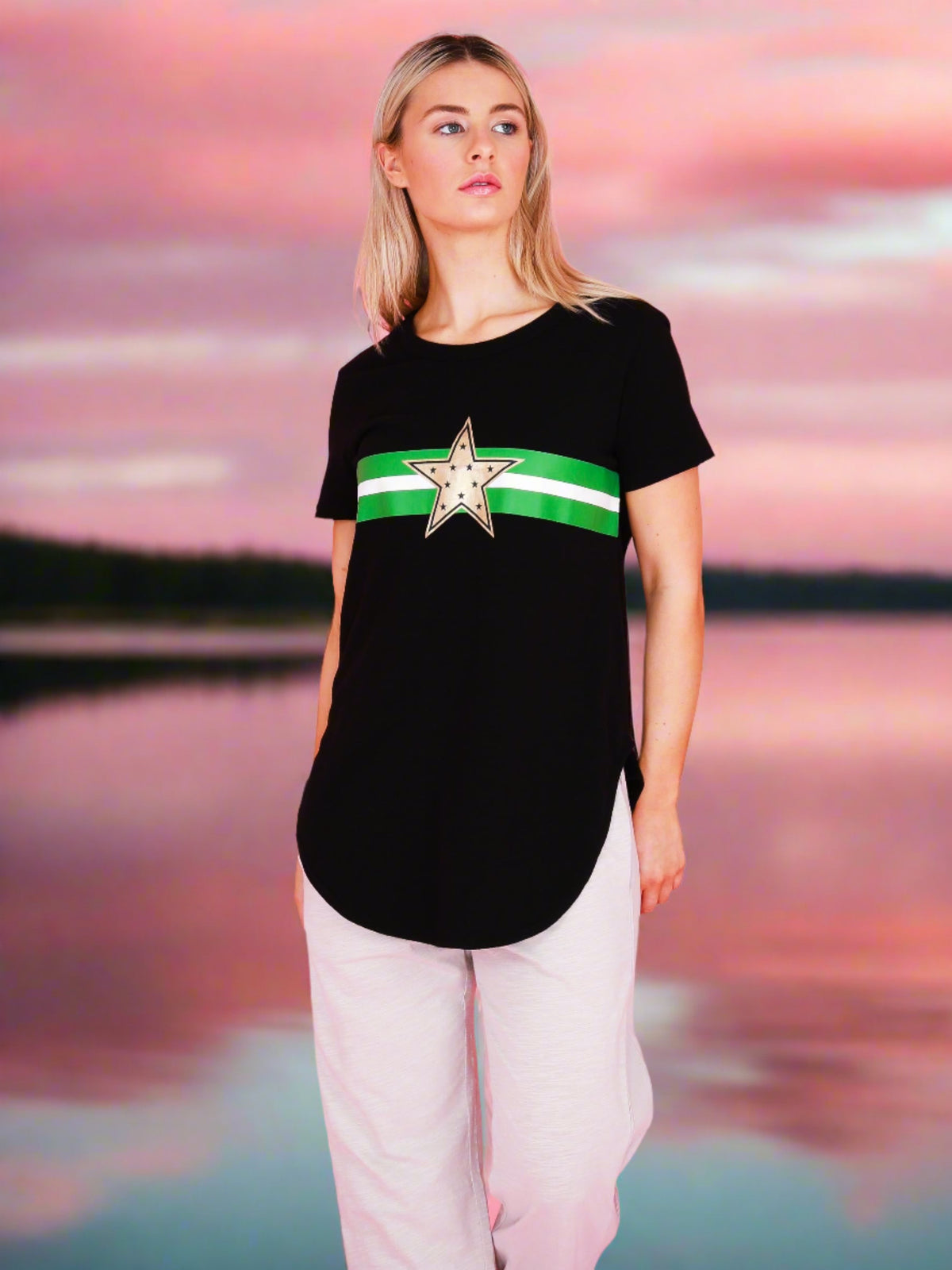 black green gold star tee