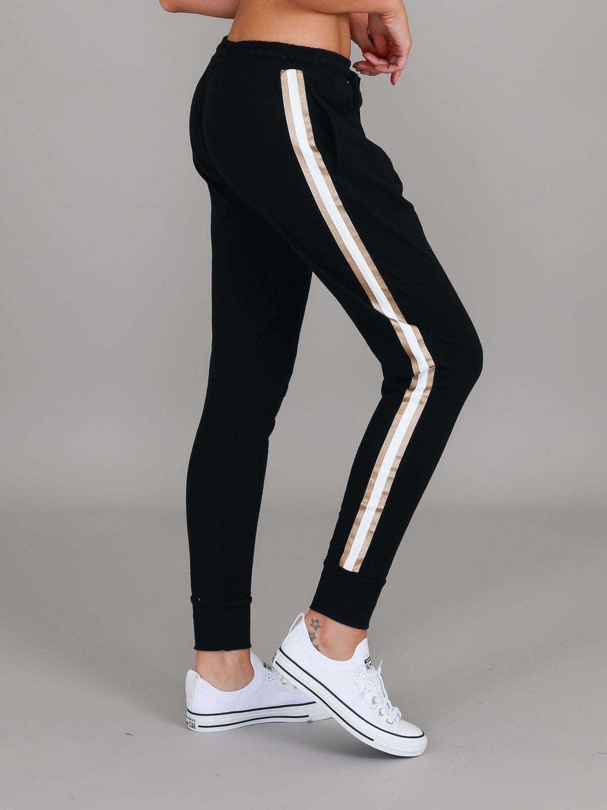 jogging trousers