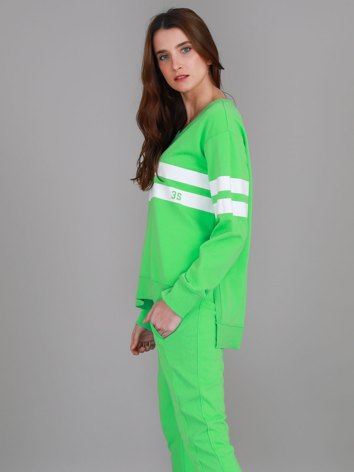 green oversized crewneck sweatshirt