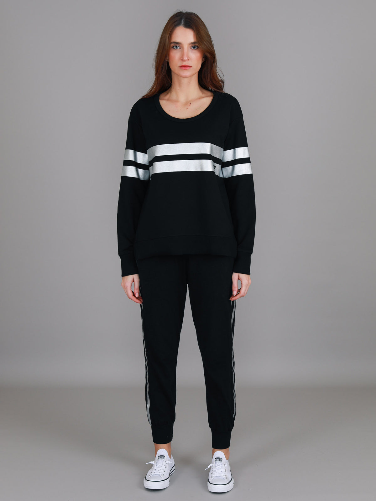 oversized crewneck sweatshirt black