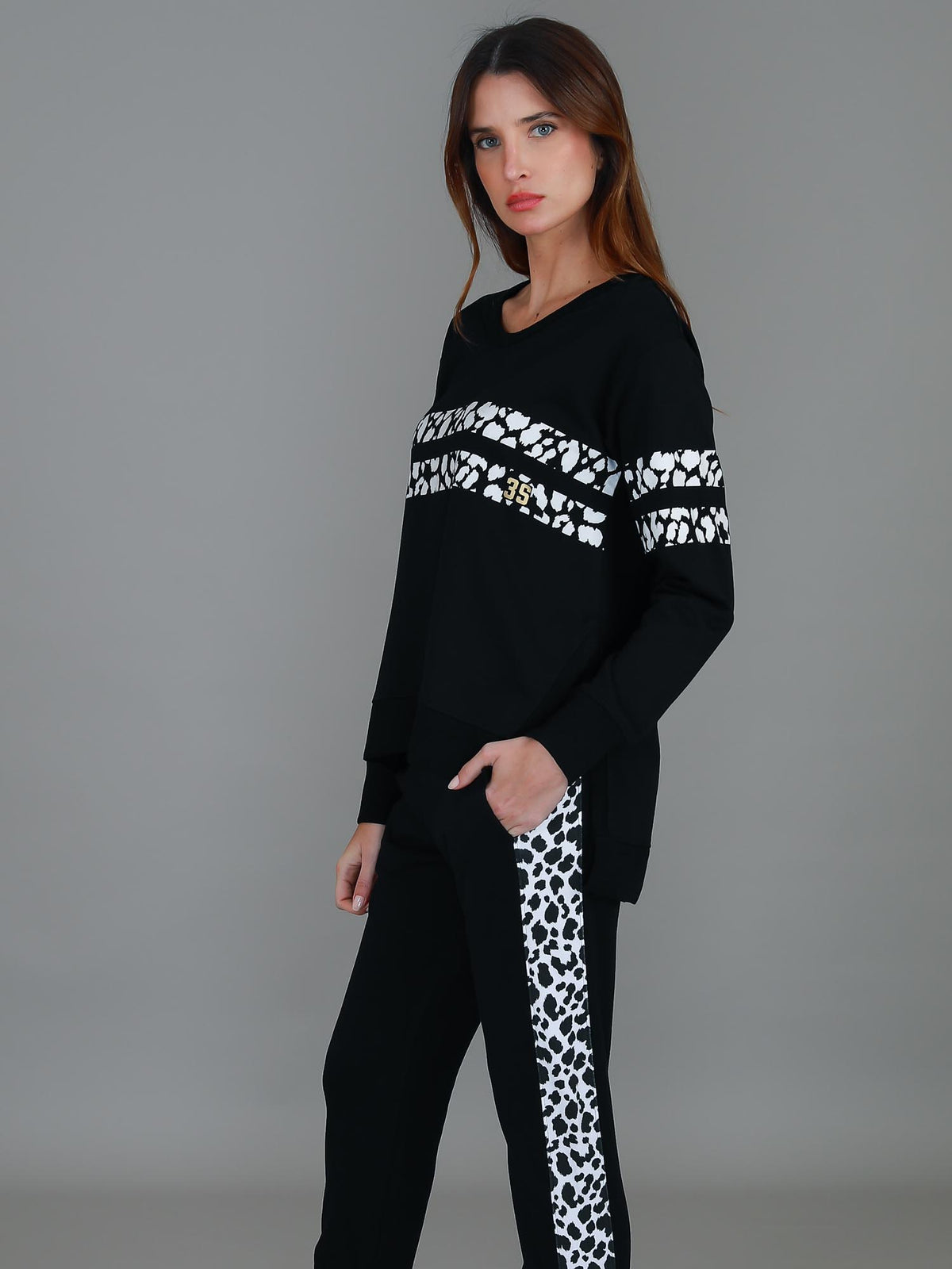leopard print sweatshirt