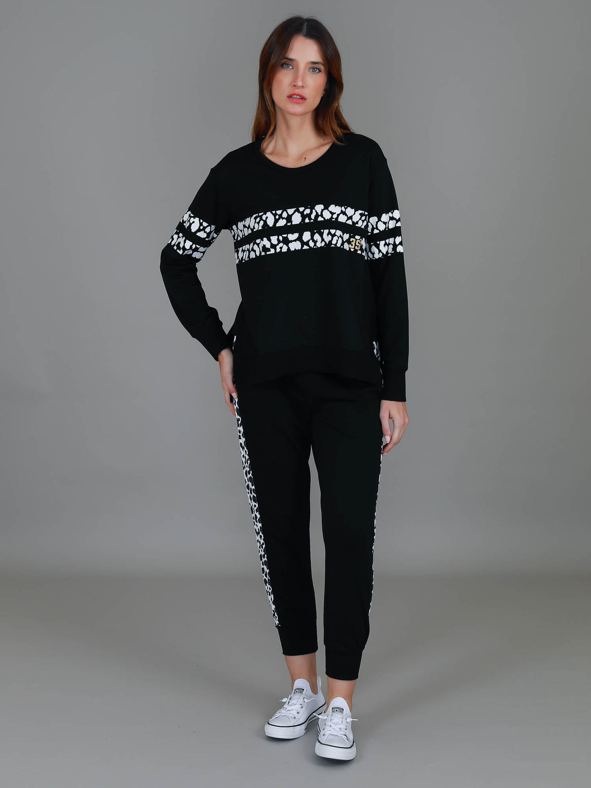 black graphic sweatshirt