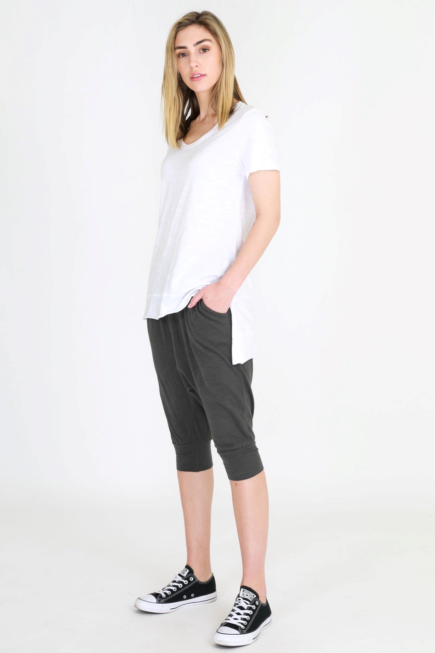Relaxed Drop Crotch Pants #color_charcoal