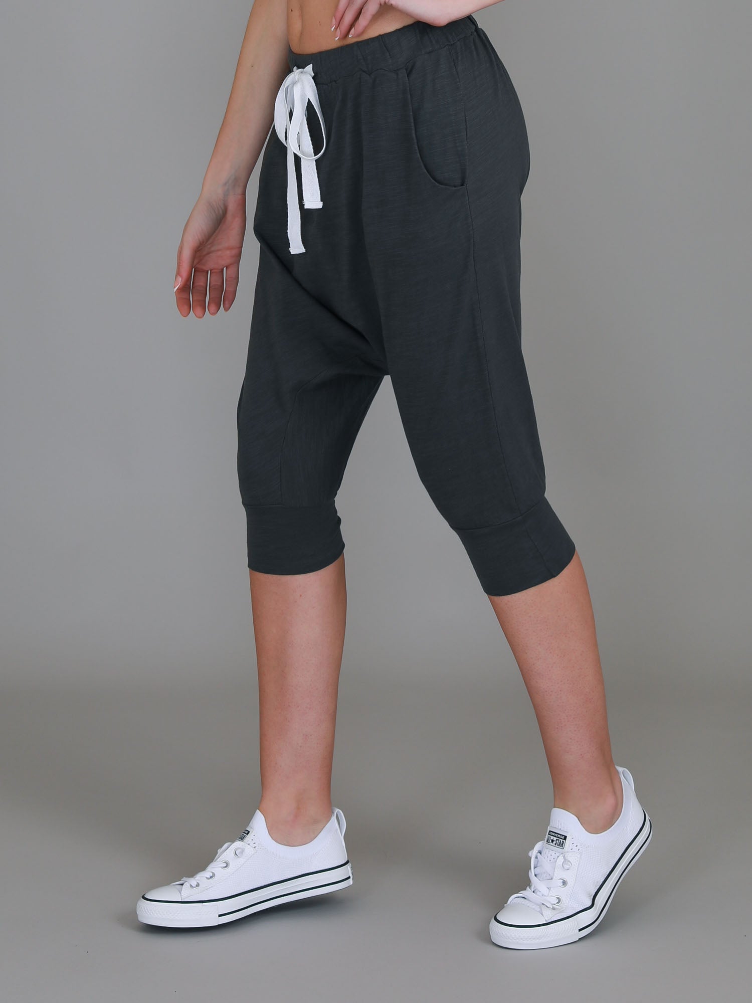 longline shorts #color_charcoal