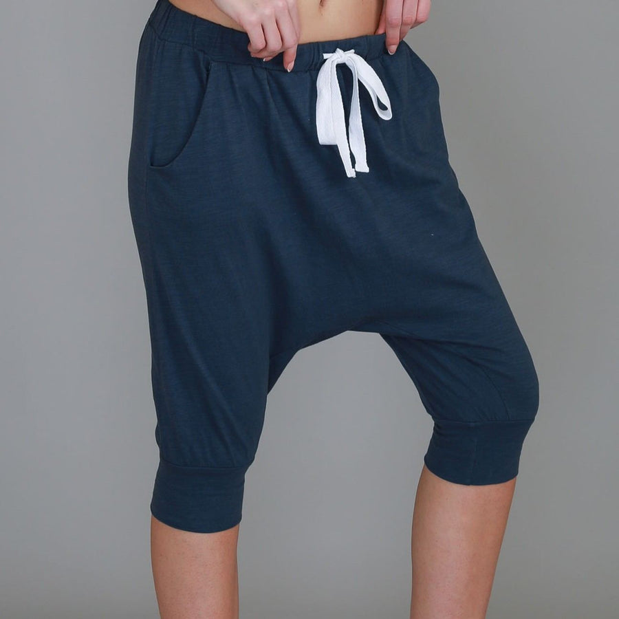 Taylor Drop Crotch Jogger Shorts size guide