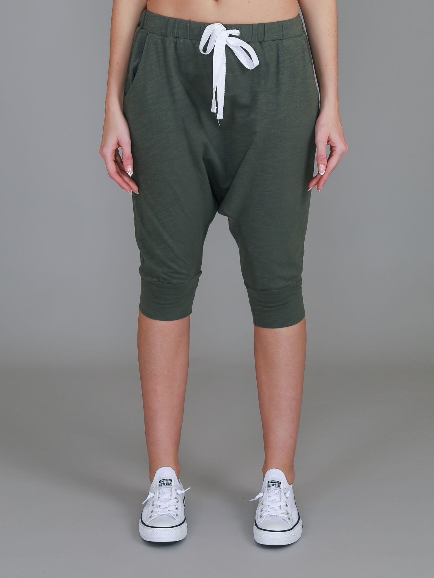 grey shorts womens #color_khaki