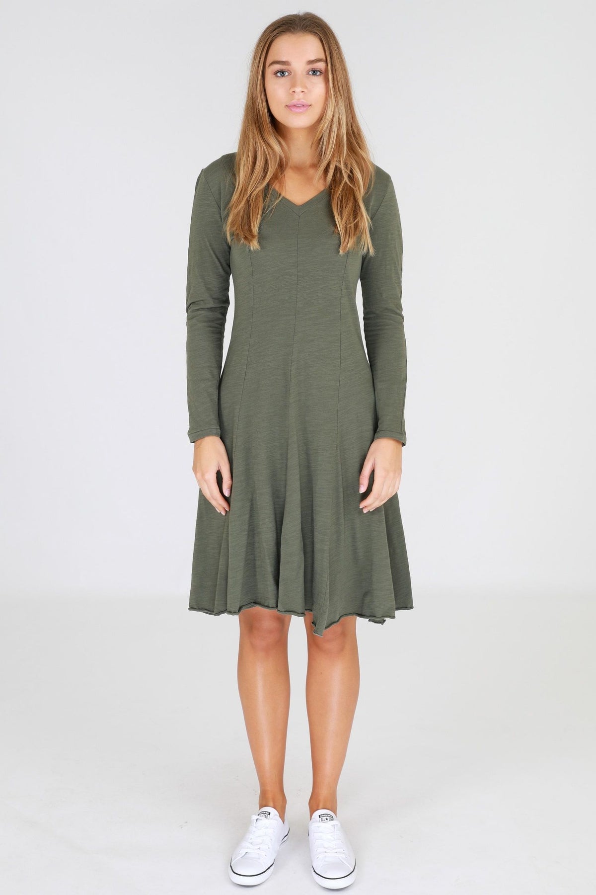green v neck dress