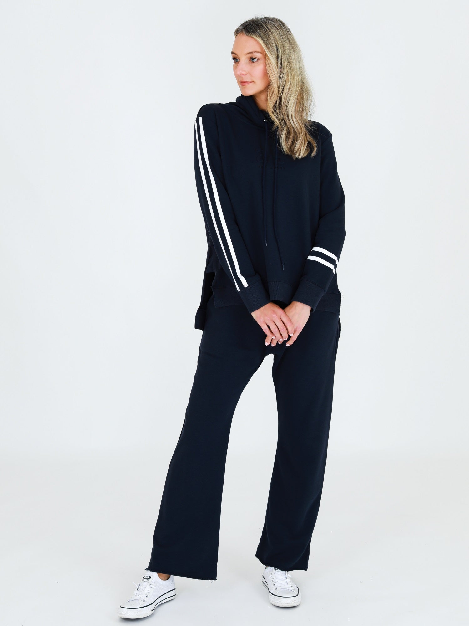 Womens tracksuit hot sale set australia